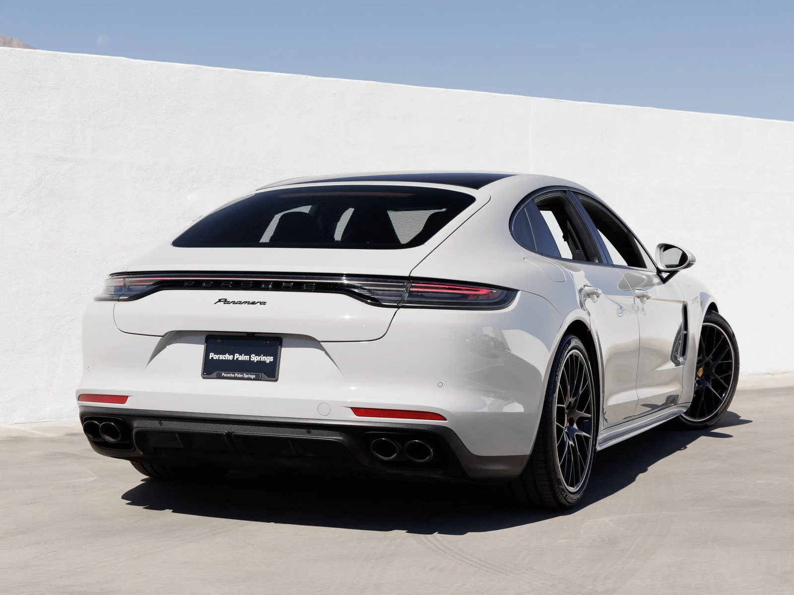 2023 Porsche Panamera Platinum Edition (971), 7/20