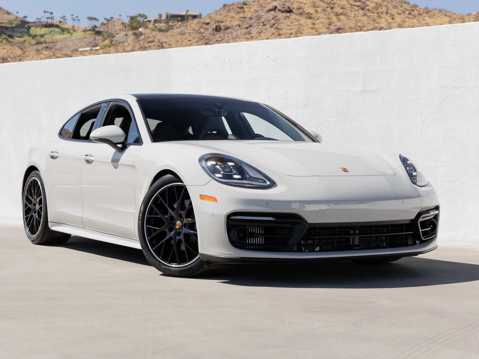 2023 Porsche Panamera Platinum Edition (971), 9/20