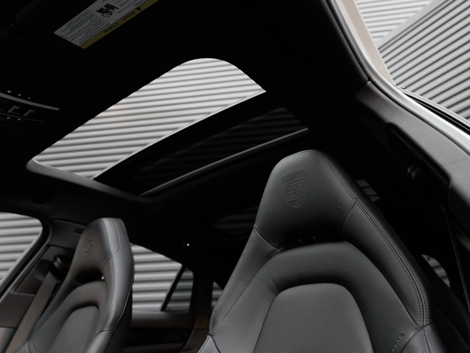 2023 Porsche Panamera Platinum Edition (971), 14/20