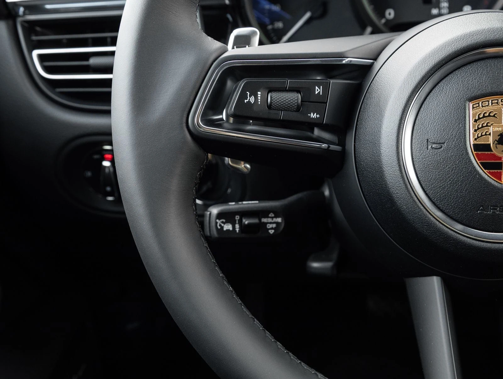 2026 Porsche Macan (95B), 15/20