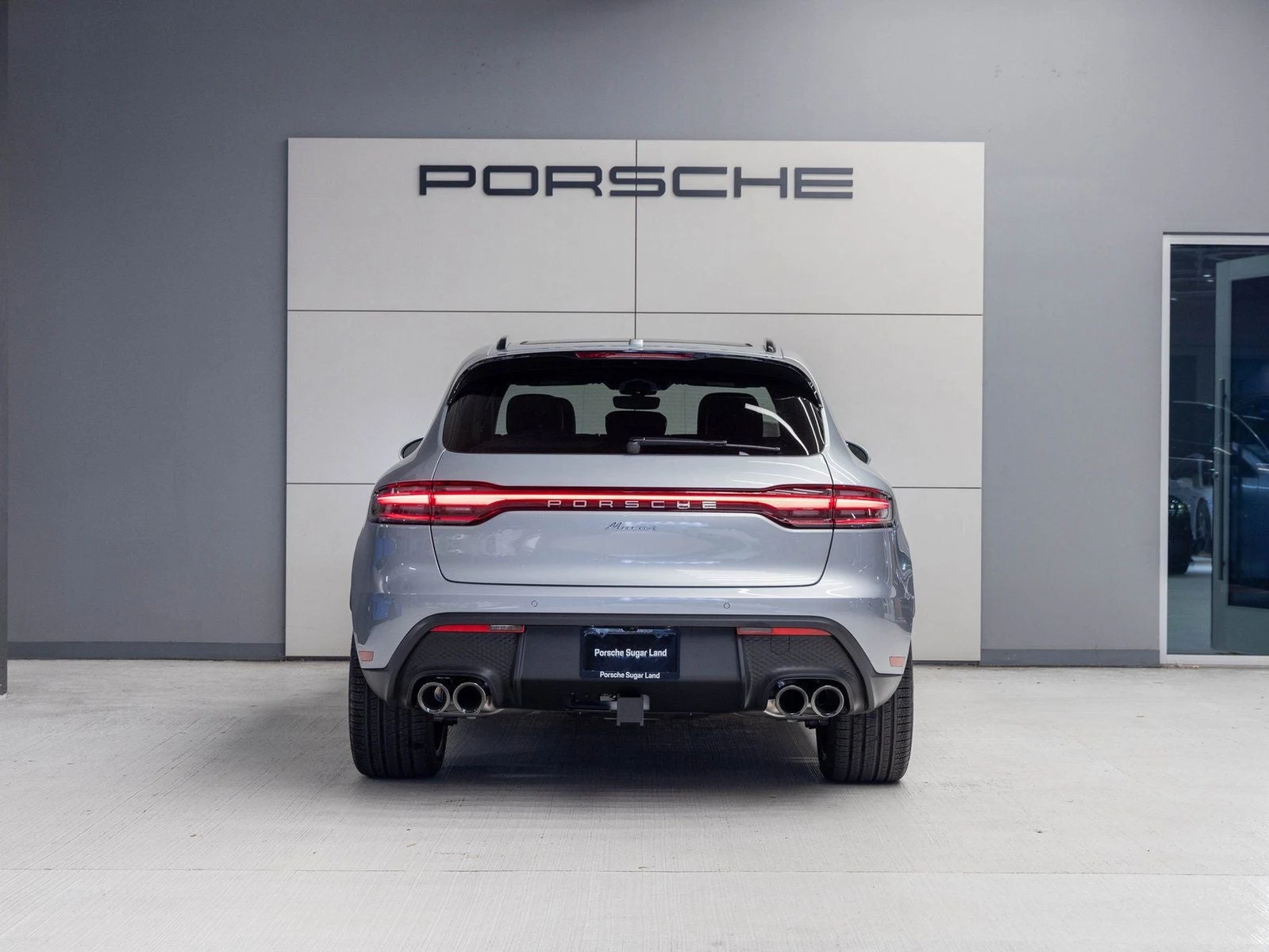 2026 Porsche Macan (95B), 6/20