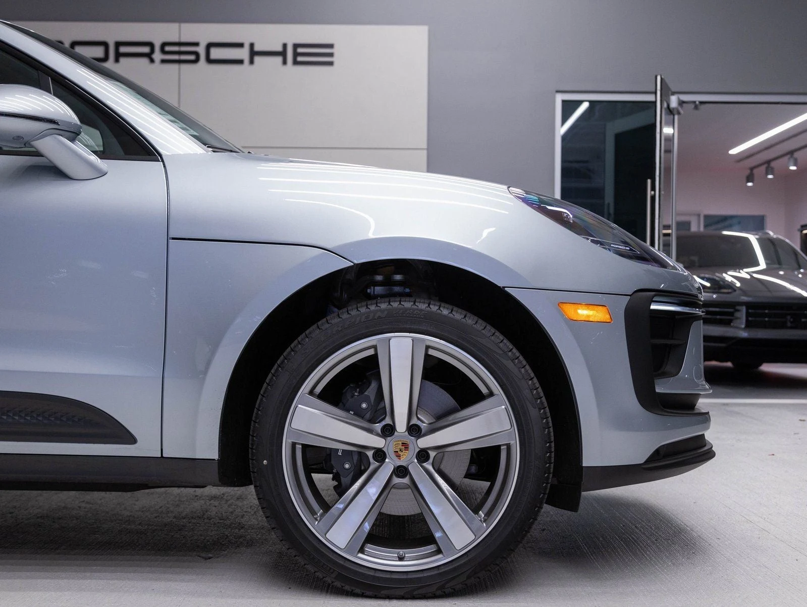 2026 Porsche Macan (95B), 11/20