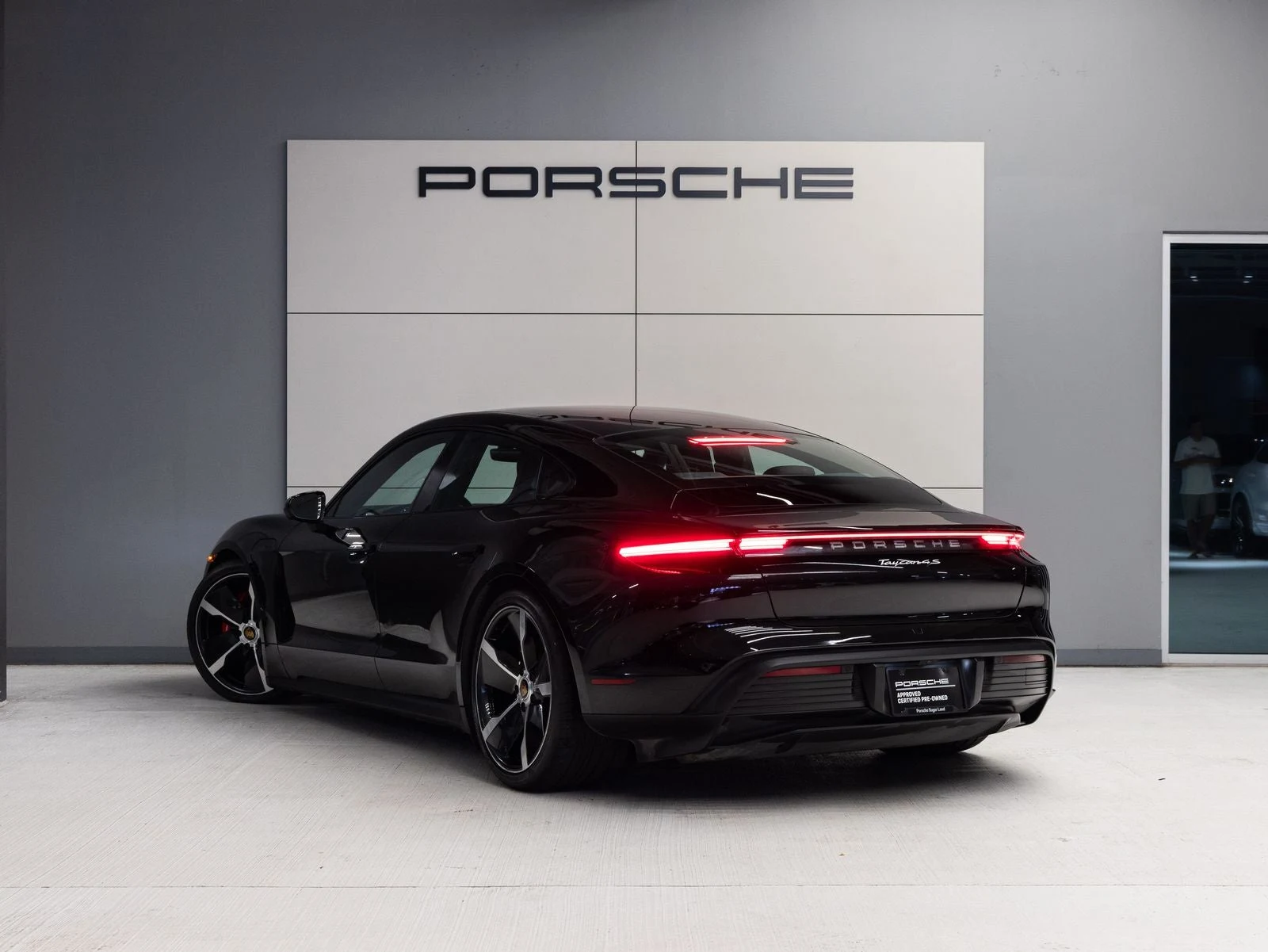 2023 Porsche Taycan 4S (Original Version), 3/20