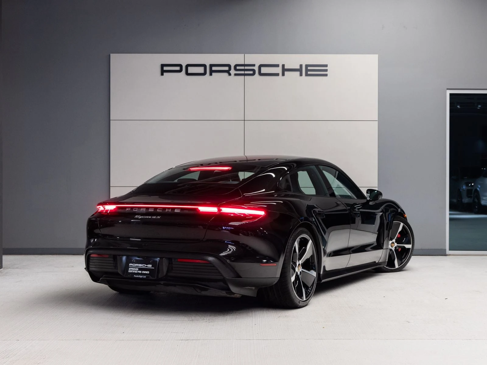 2023 Porsche Taycan 4S (Original Version), 7/20
