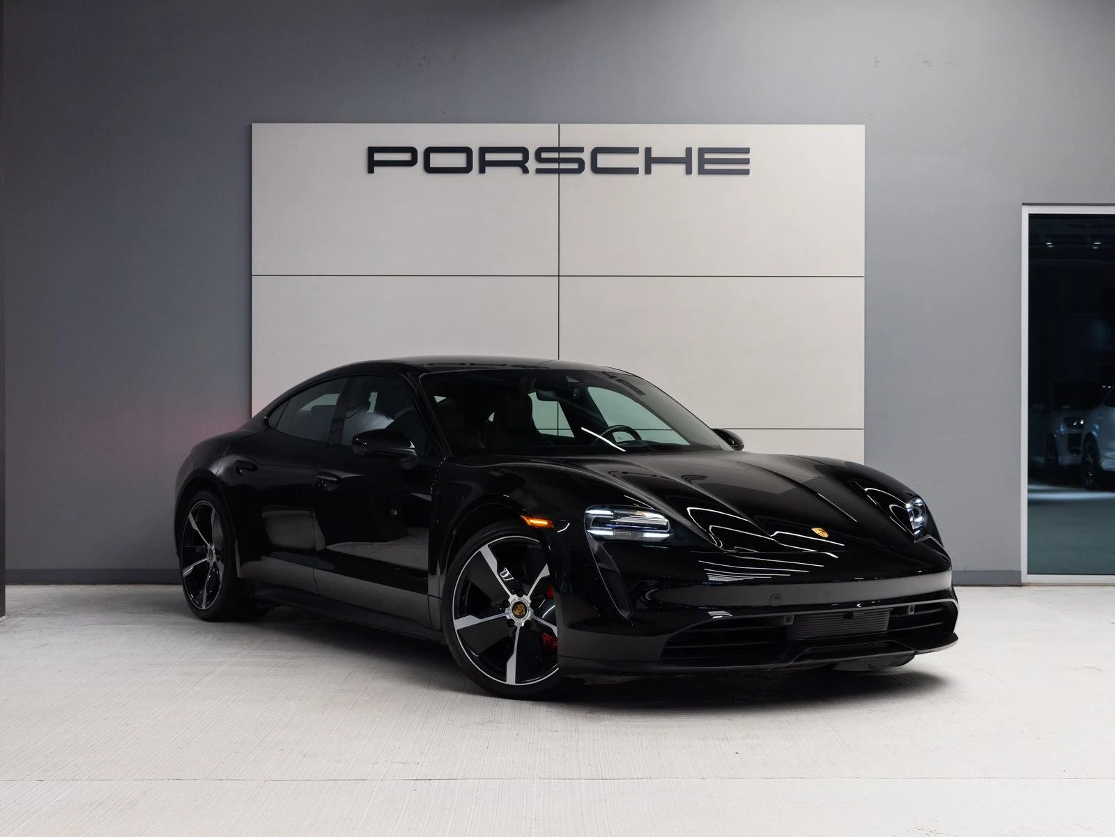 2023 Porsche Taycan 4S (Original Version), 9/20