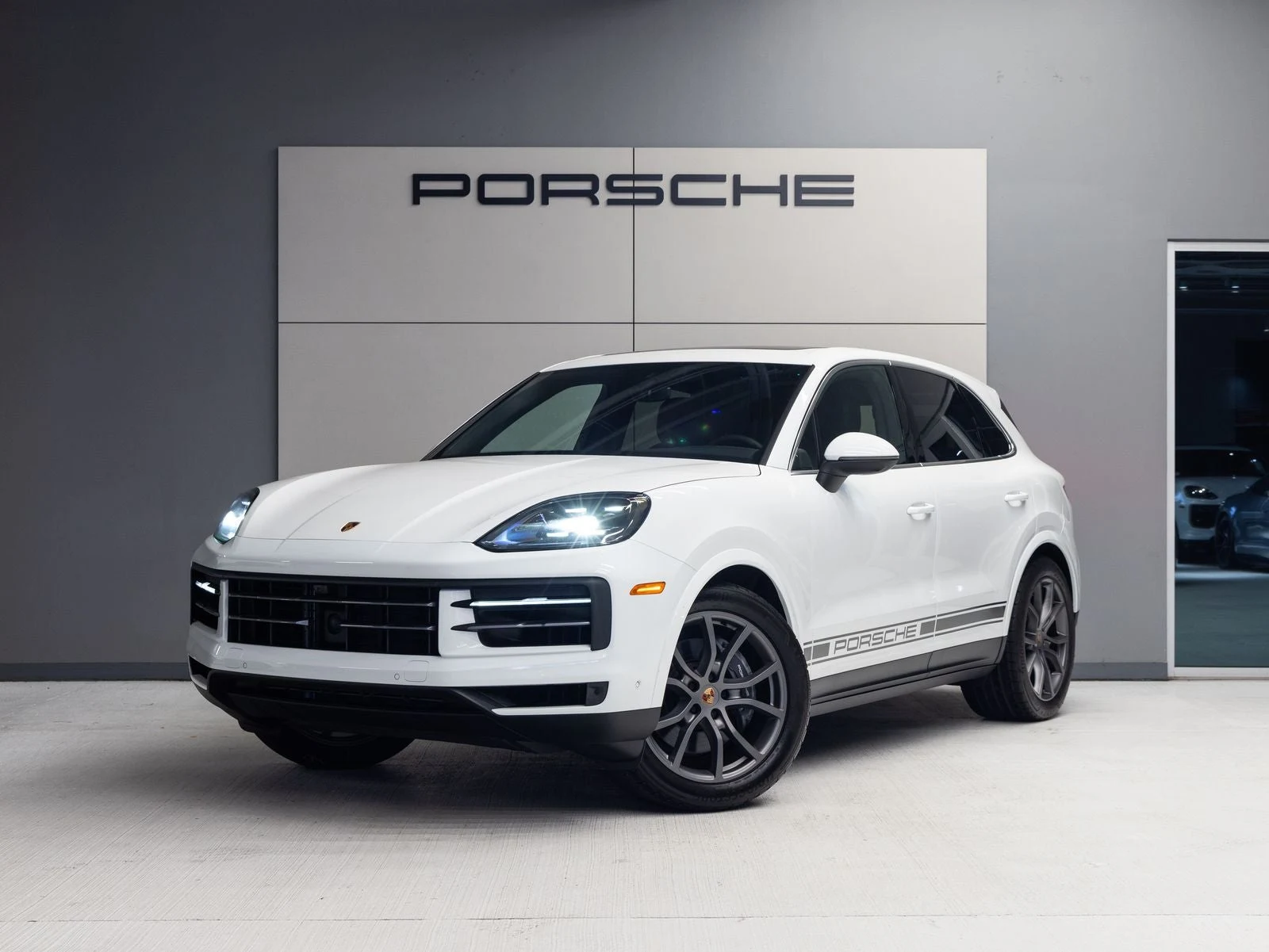 Porsche Cayenne (3rd Generation) · white · Indigo Auto Group