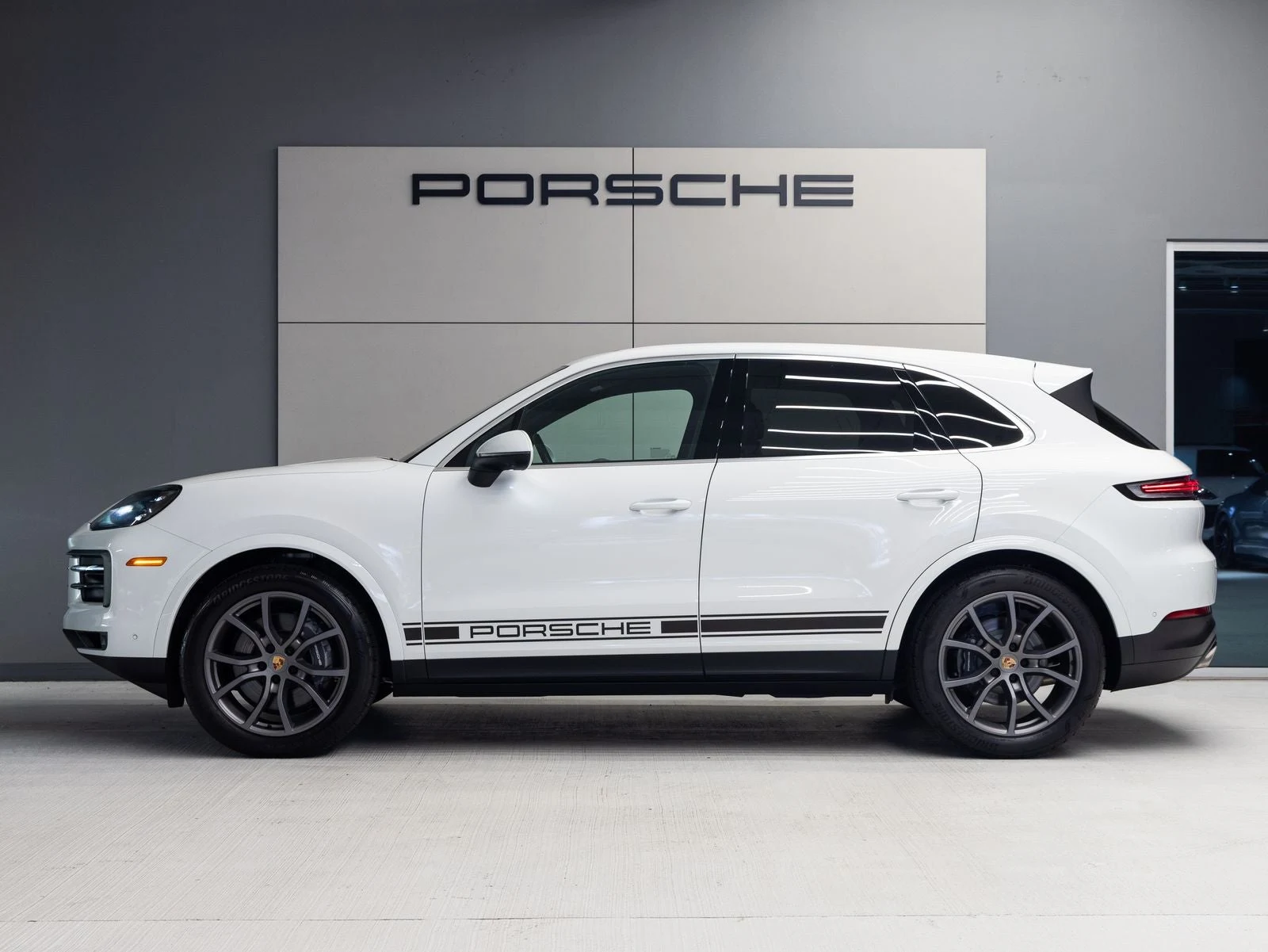 2025 Porsche Cayenne (3rd Generation), 2/20