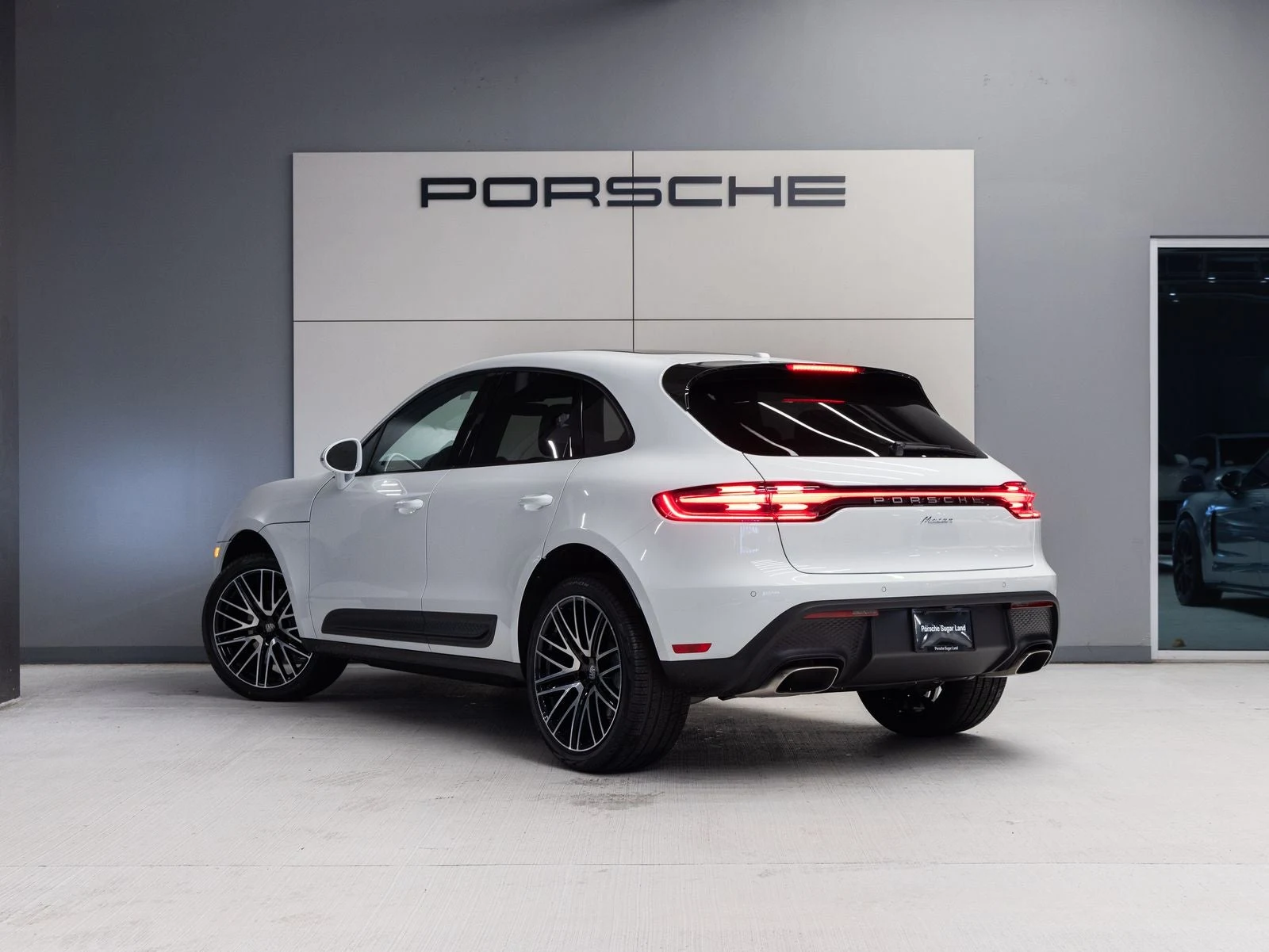 2026 Porsche Macan (95B), 3/20