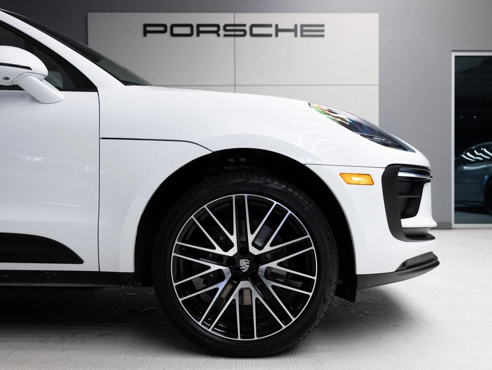 2026 Porsche Macan (95B), 11/20
