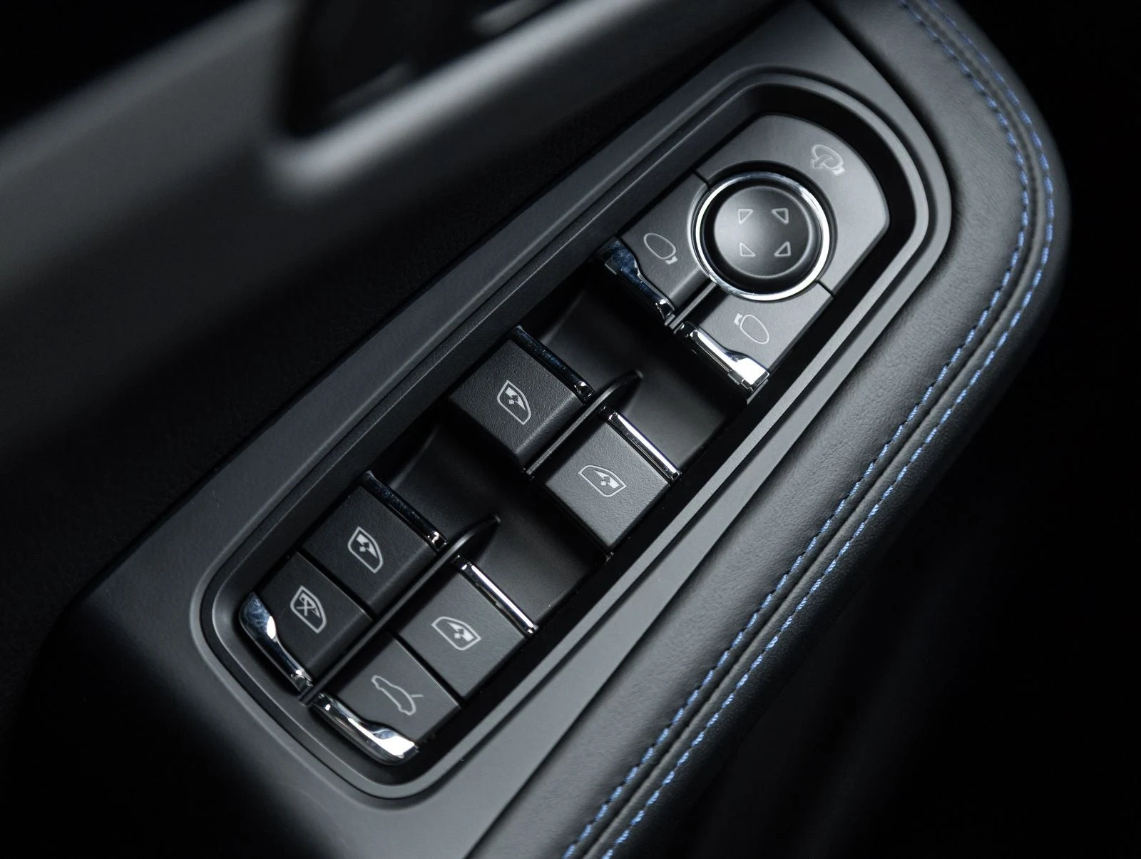 2026 Porsche Macan (95B), 19/20