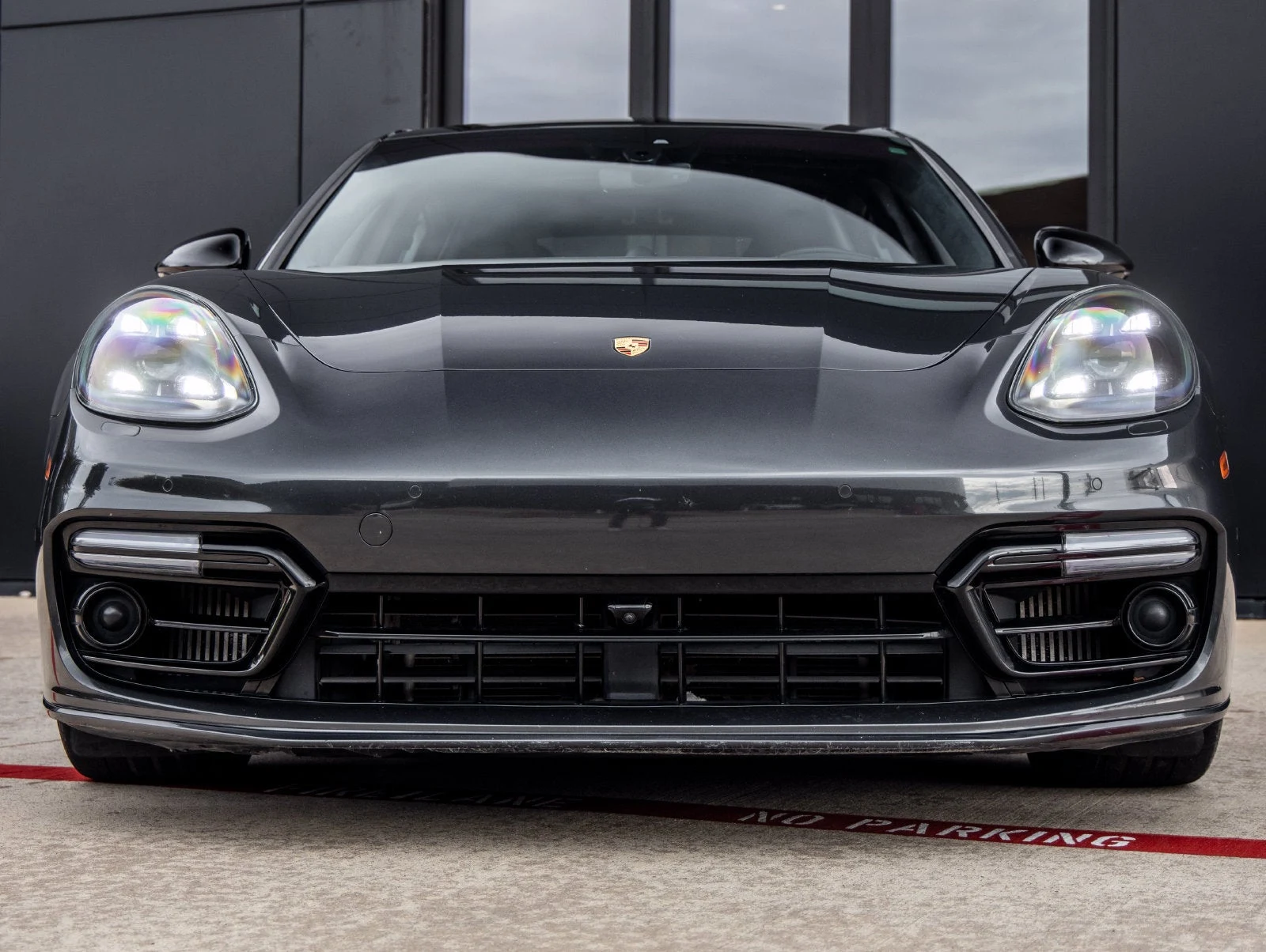 2020 Porsche Panamera GTS (971), 8/20