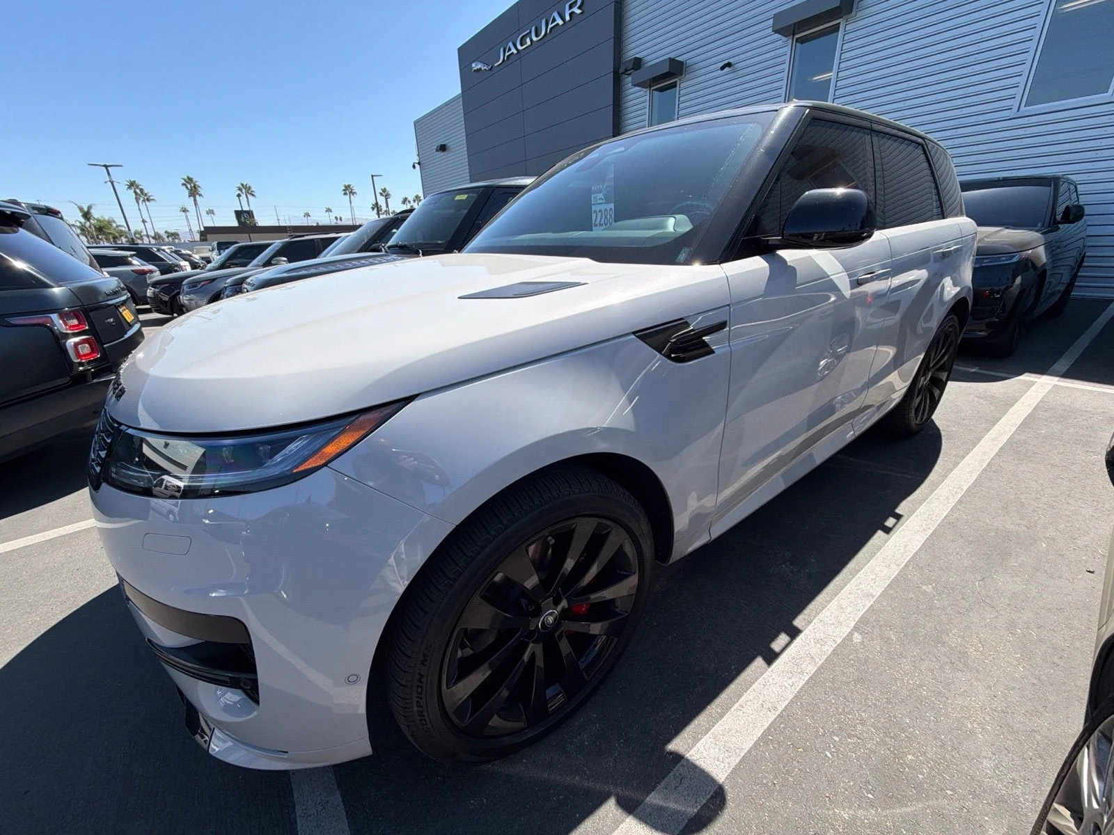 Land Rover Range Rover Sport Dynamic SE (L461) · Borasco Gray Metallic · Indigo Auto Group