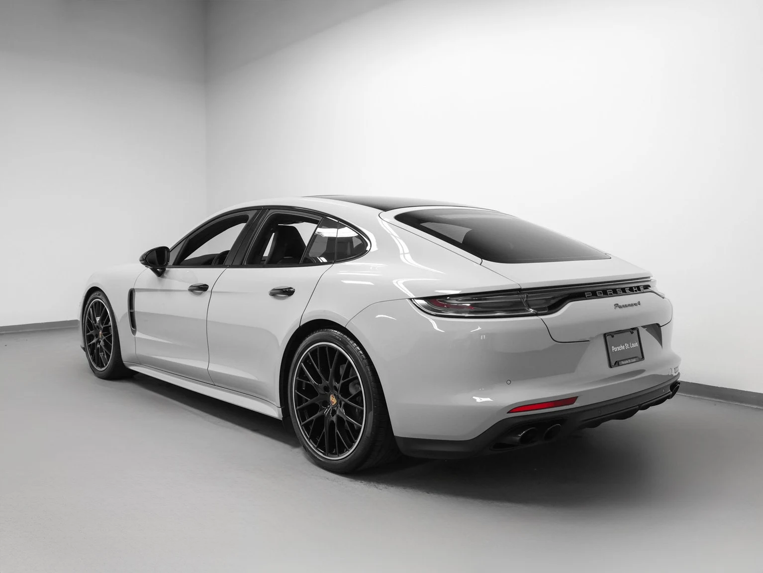 2023 Porsche Panamera 4 Platinum Edition (971), 3/20