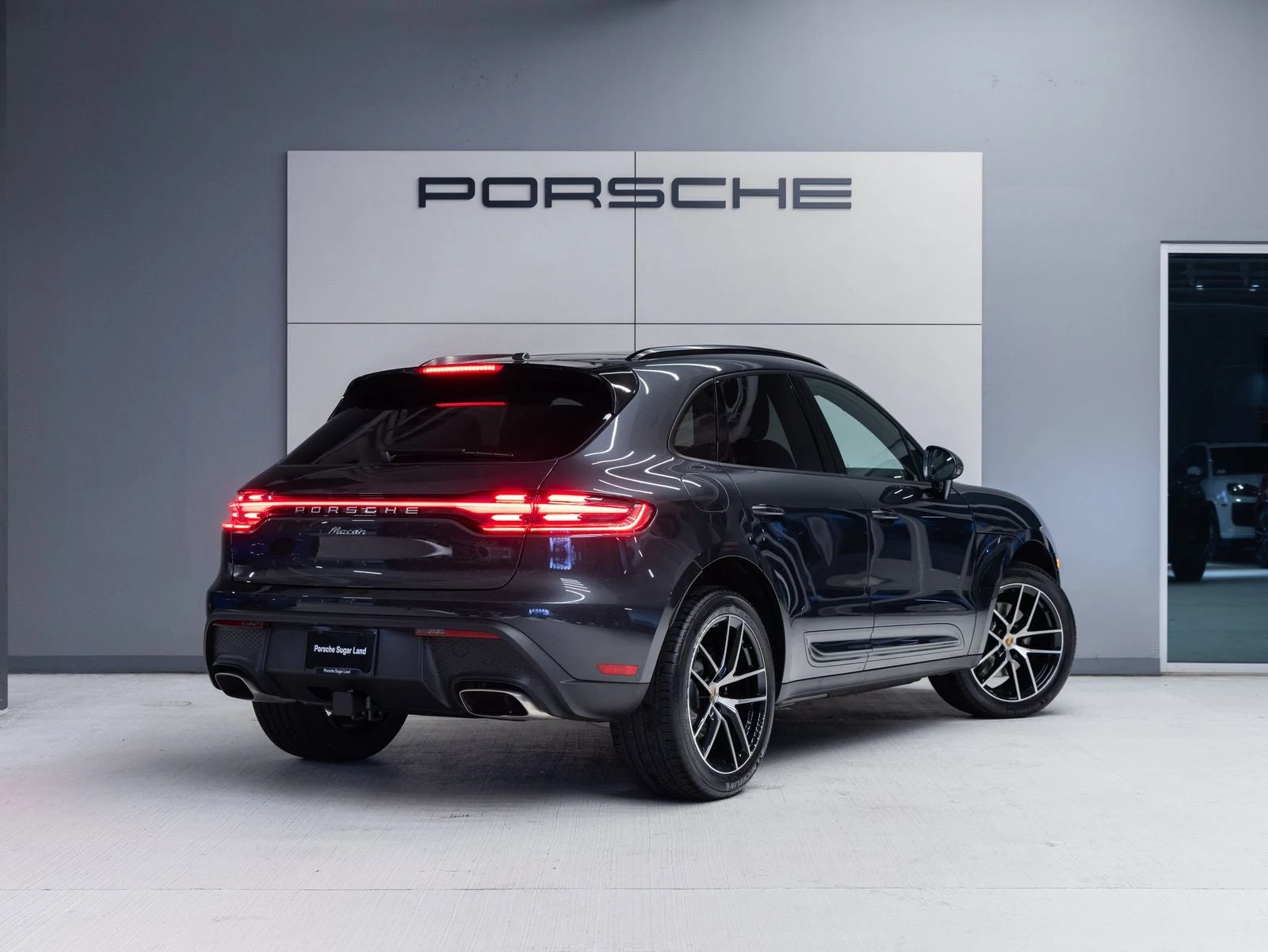 2026 Porsche Macan (95B), 7/20