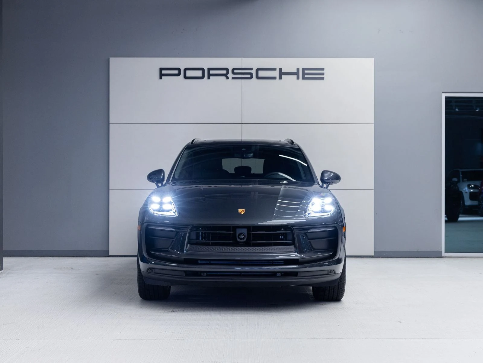2026 Porsche Macan (95B), 10/20