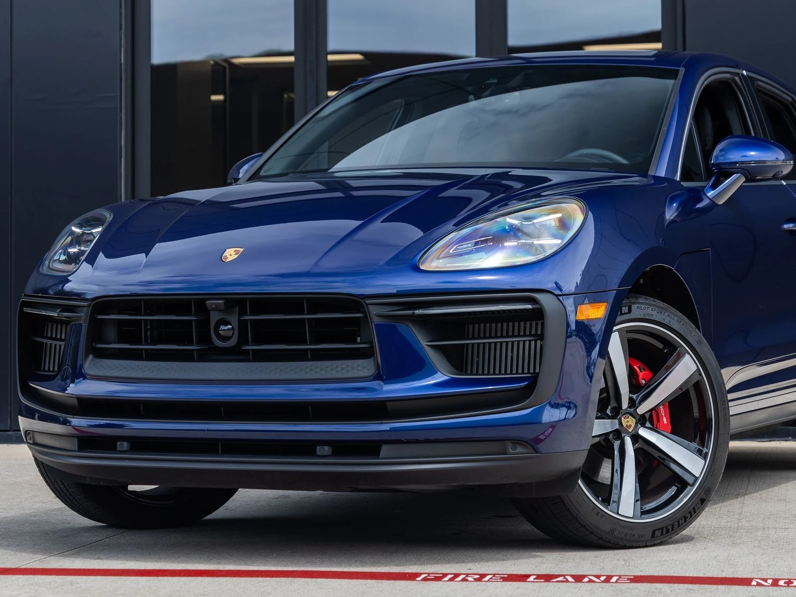 2026 Porsche Macan S (95B), 7/20