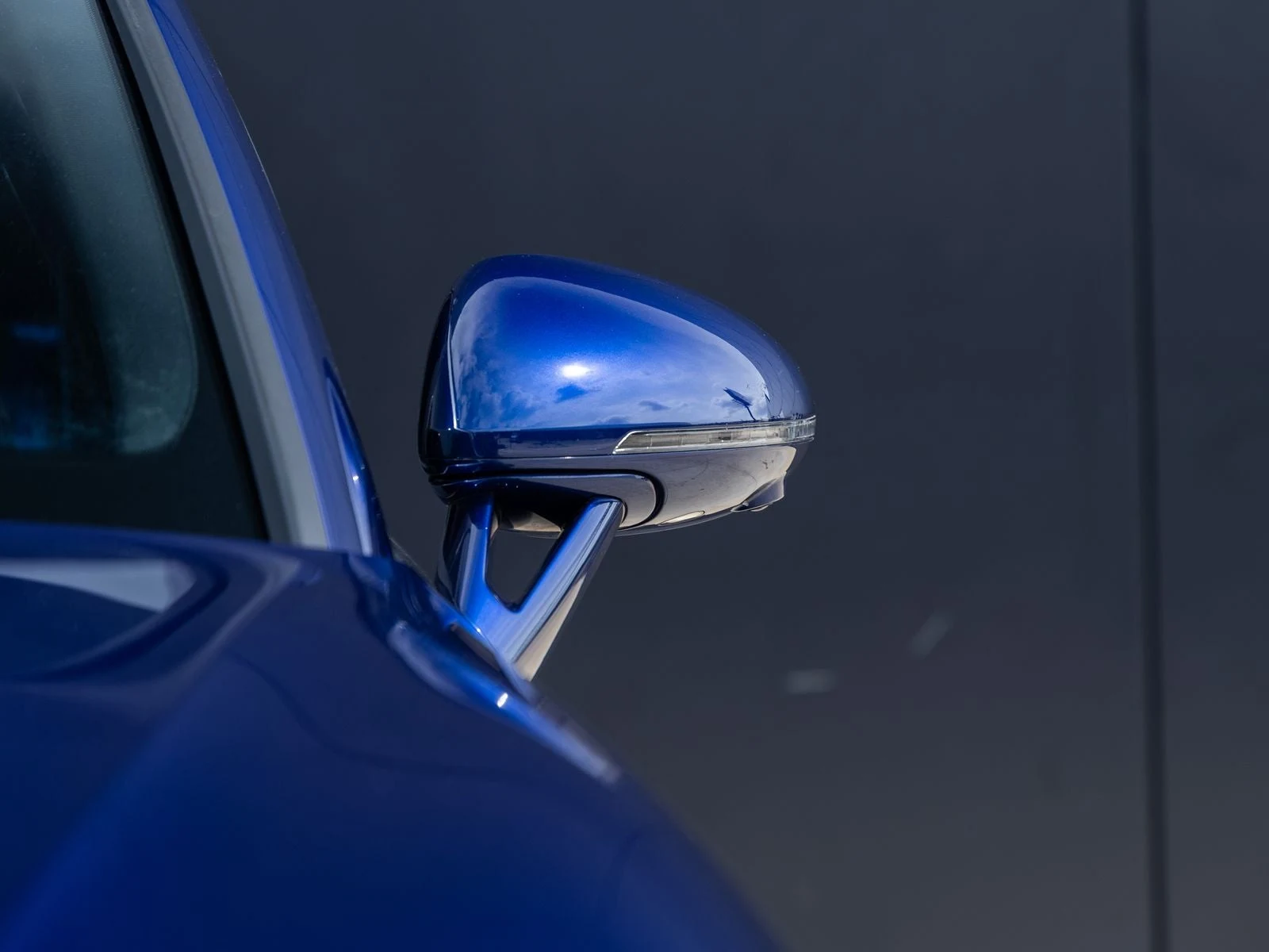 2026 Porsche Macan S (95B), 18/20