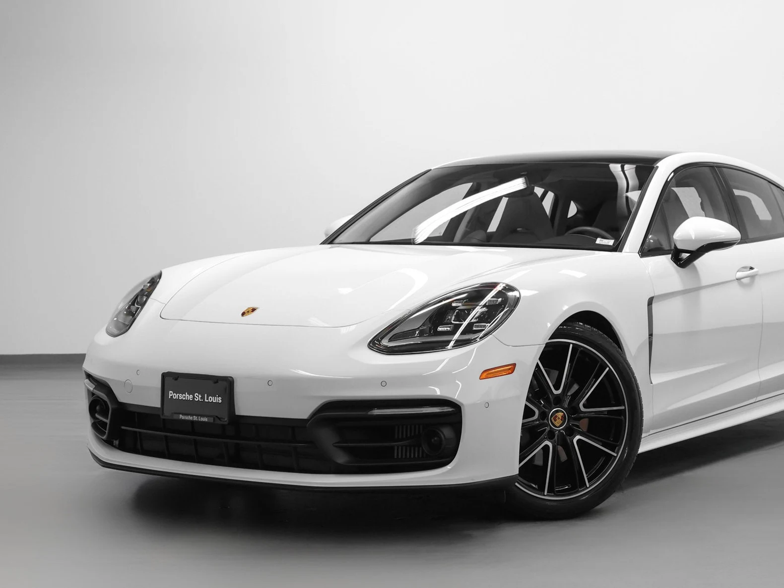 2023 Porsche Panamera Platinum Edition (971), 4/20