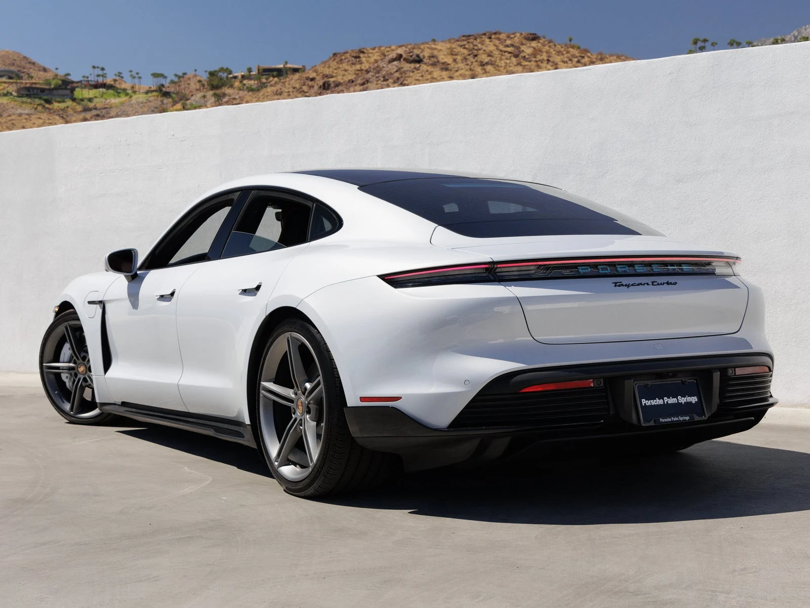 2021 Porsche Taycan Turbo (Original Version), 3/20