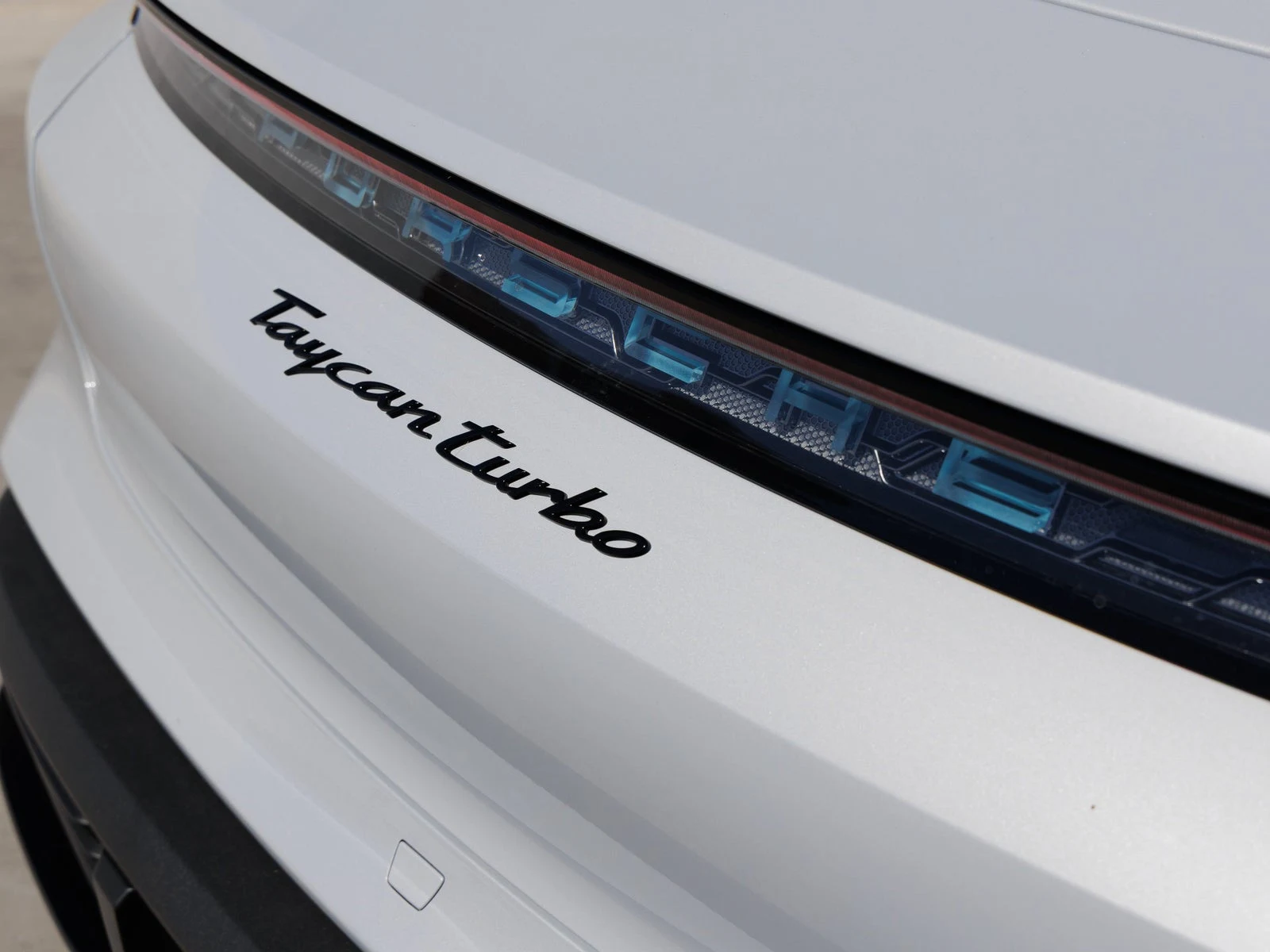 2021 Porsche Taycan Turbo (Original Version), 12/20
