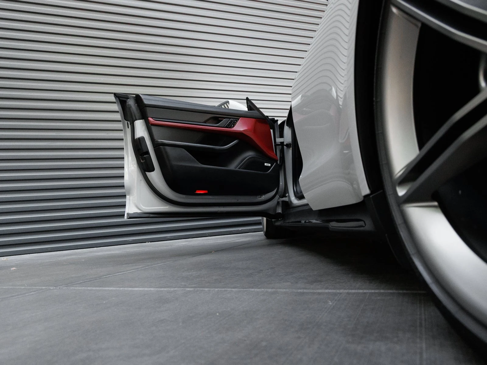 2021 Porsche Taycan Turbo (Original Version), 14/20