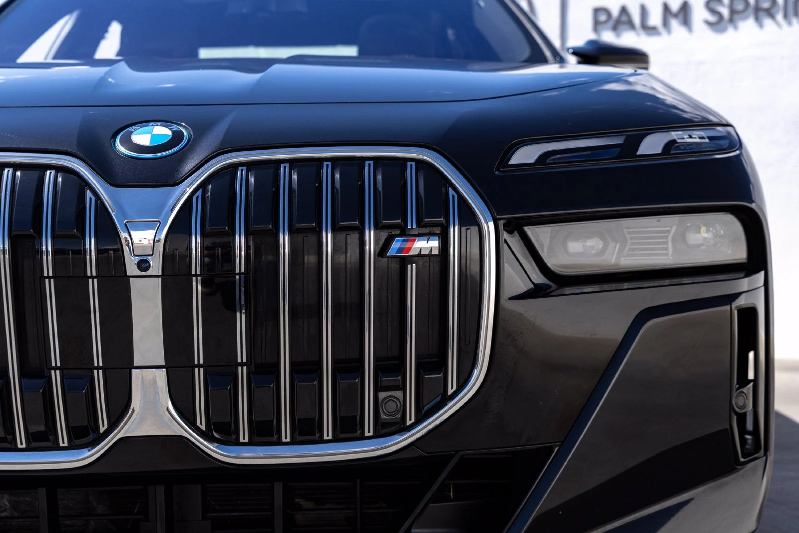 2024 BMW i7 M70 xDrive (G70), 9/20