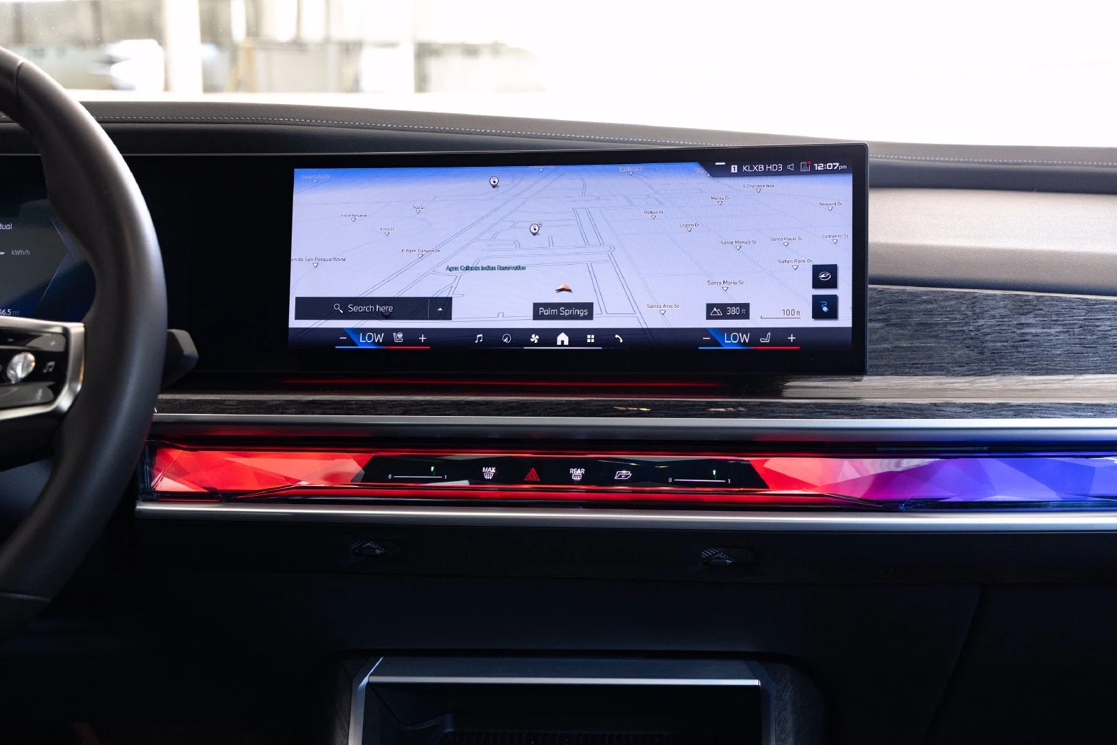 2024 BMW i7 M70 xDrive (G70), 12/20