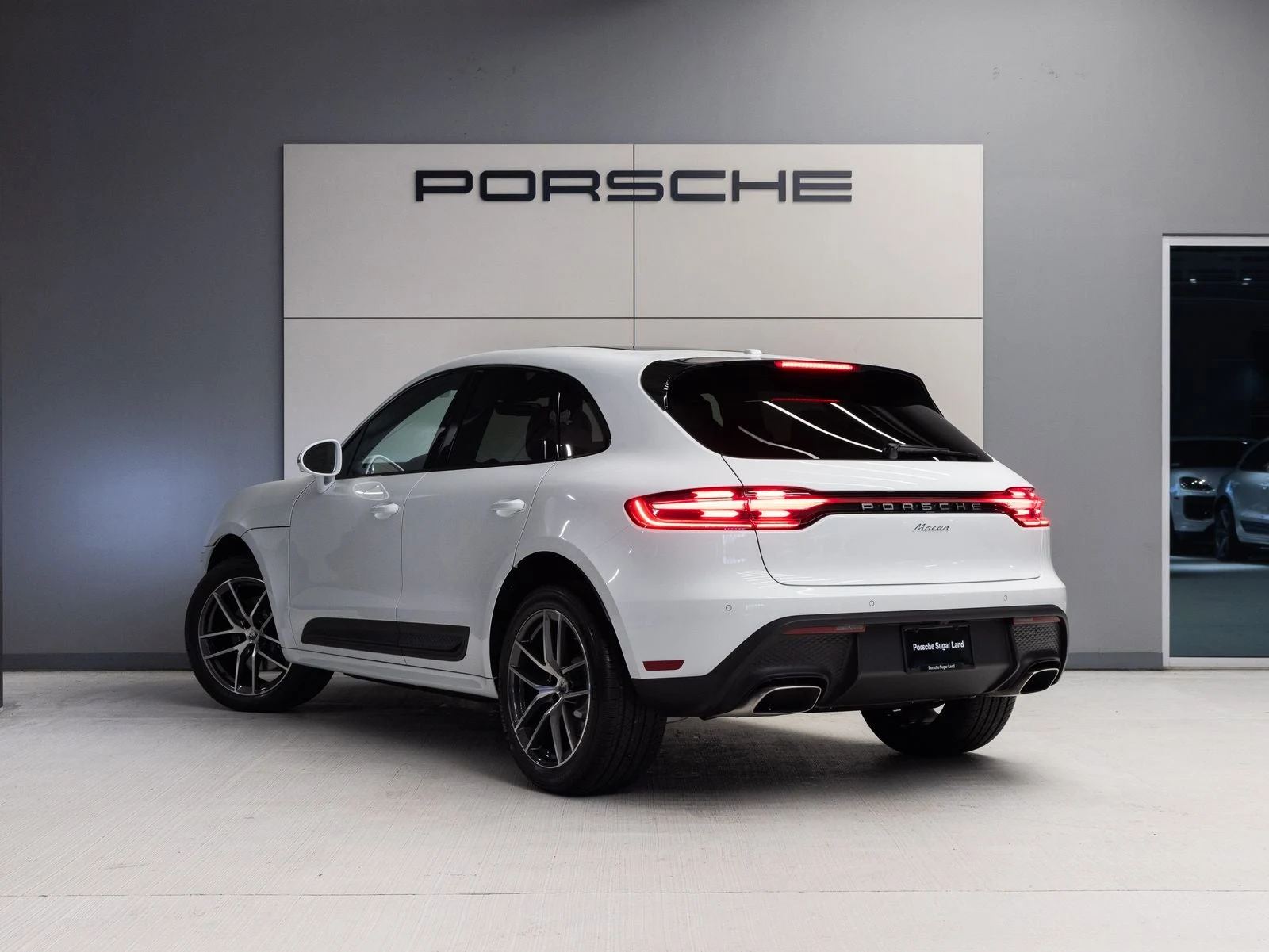 2026 Porsche Macan (95B), 3/20