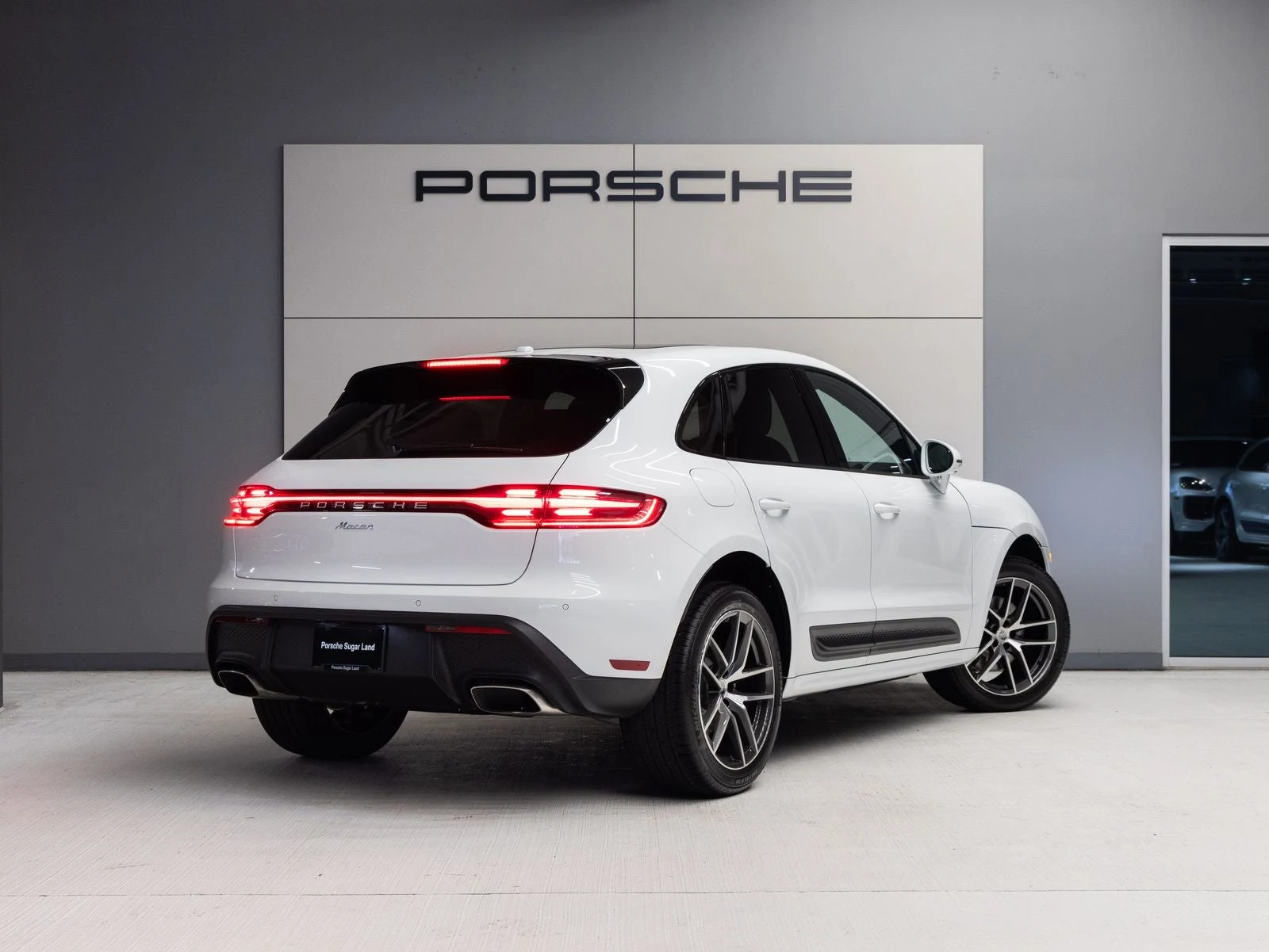 2026 Porsche Macan (95B), 7/20