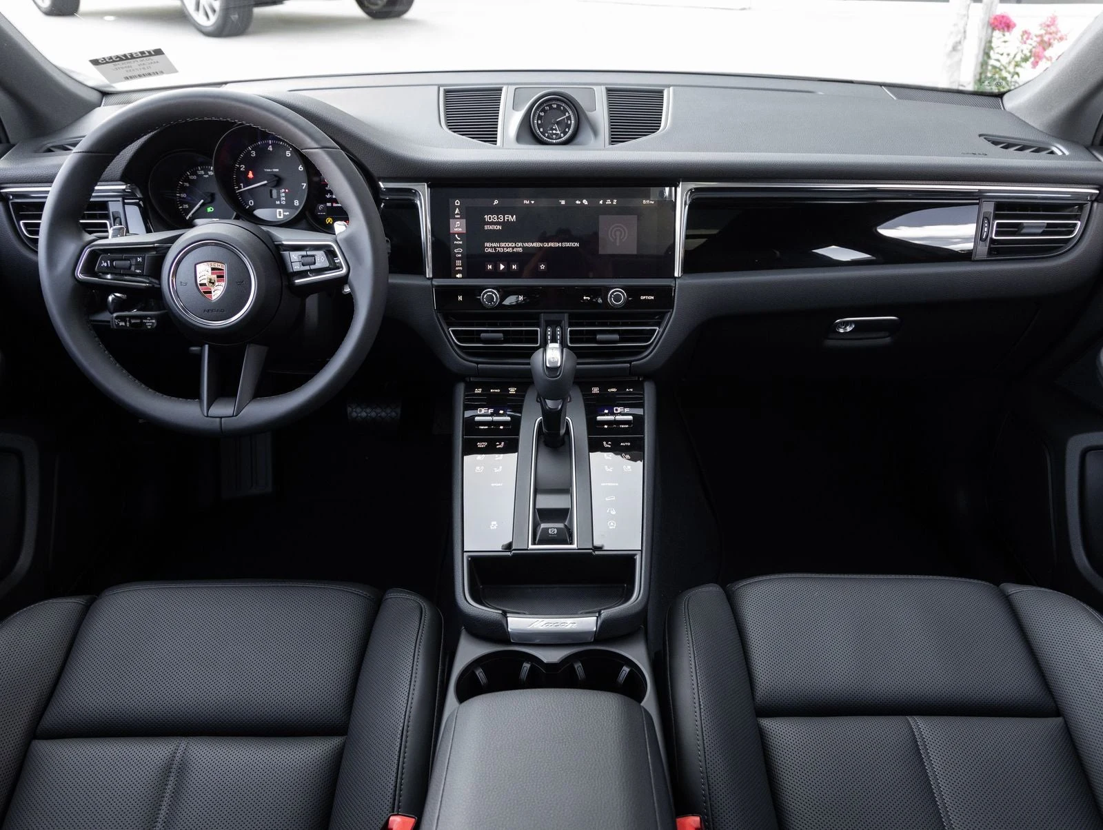 2026 Porsche Macan (95B), 12/20
