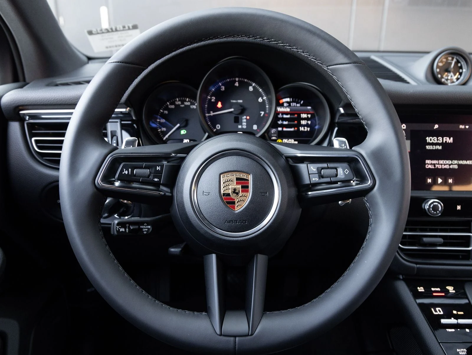 2026 Porsche Macan (95B), 13/20