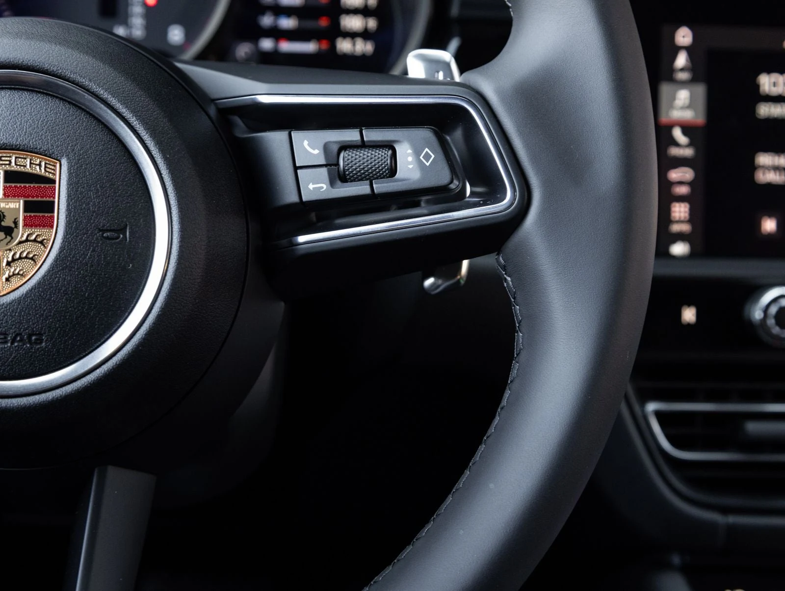 2026 Porsche Macan (95B), 16/20