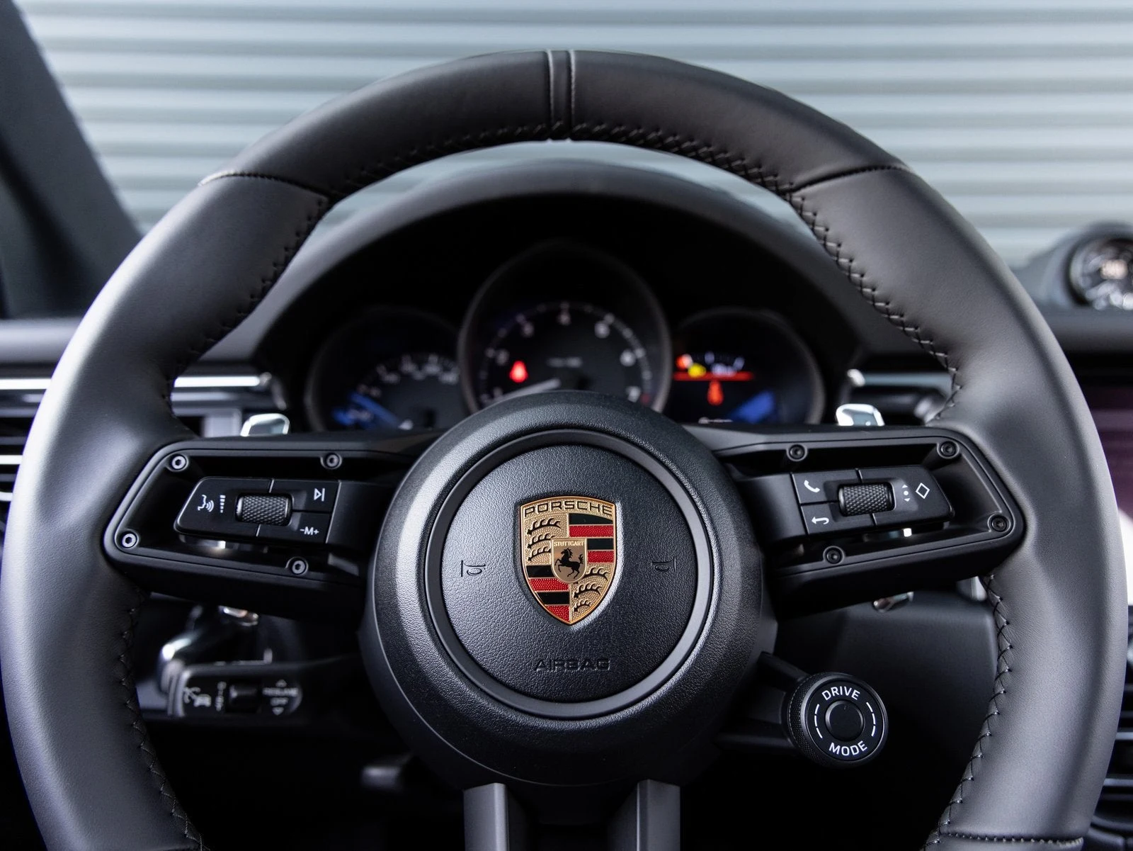 2026 Porsche Macan (95B), 14/20