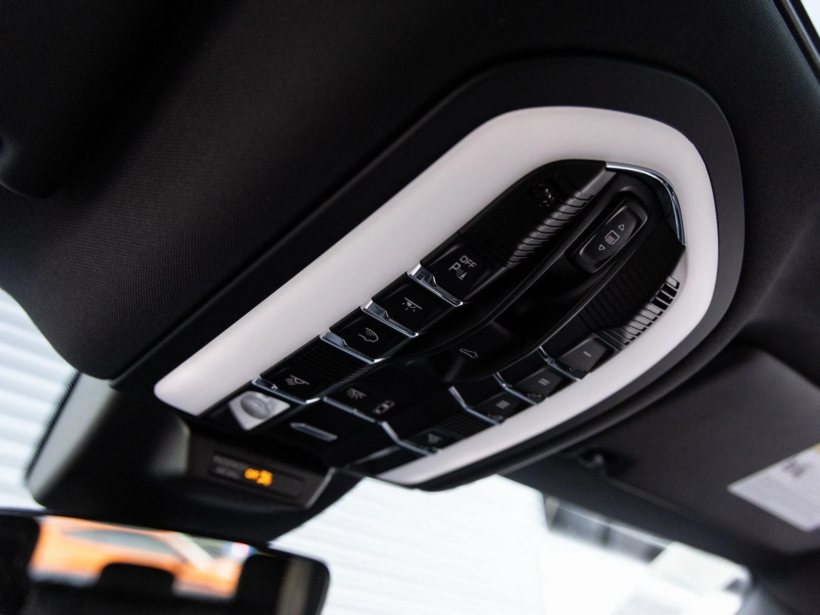 2026 Porsche Macan (95B), 20/20