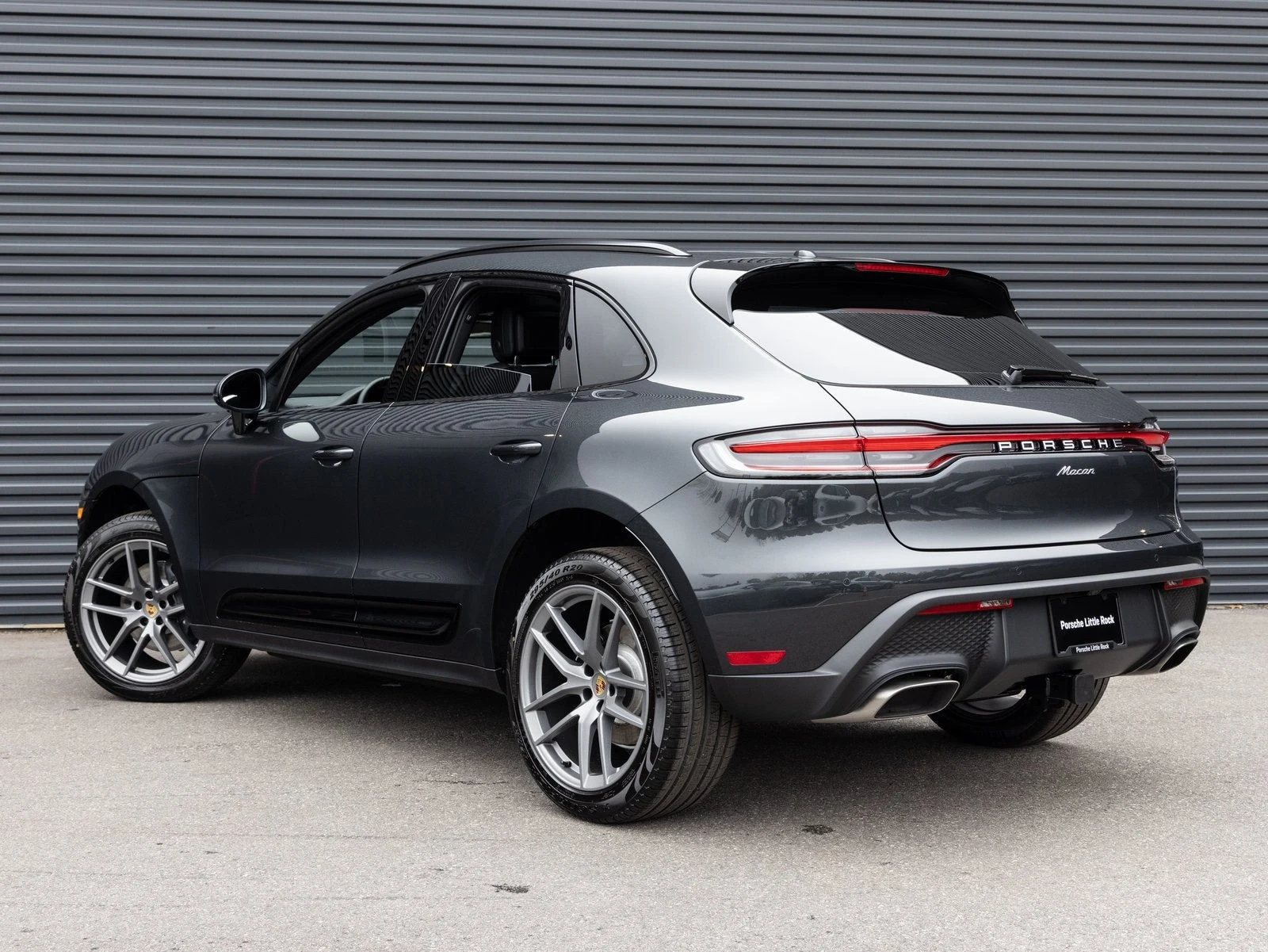 2026 Porsche Macan (95B), 3/20