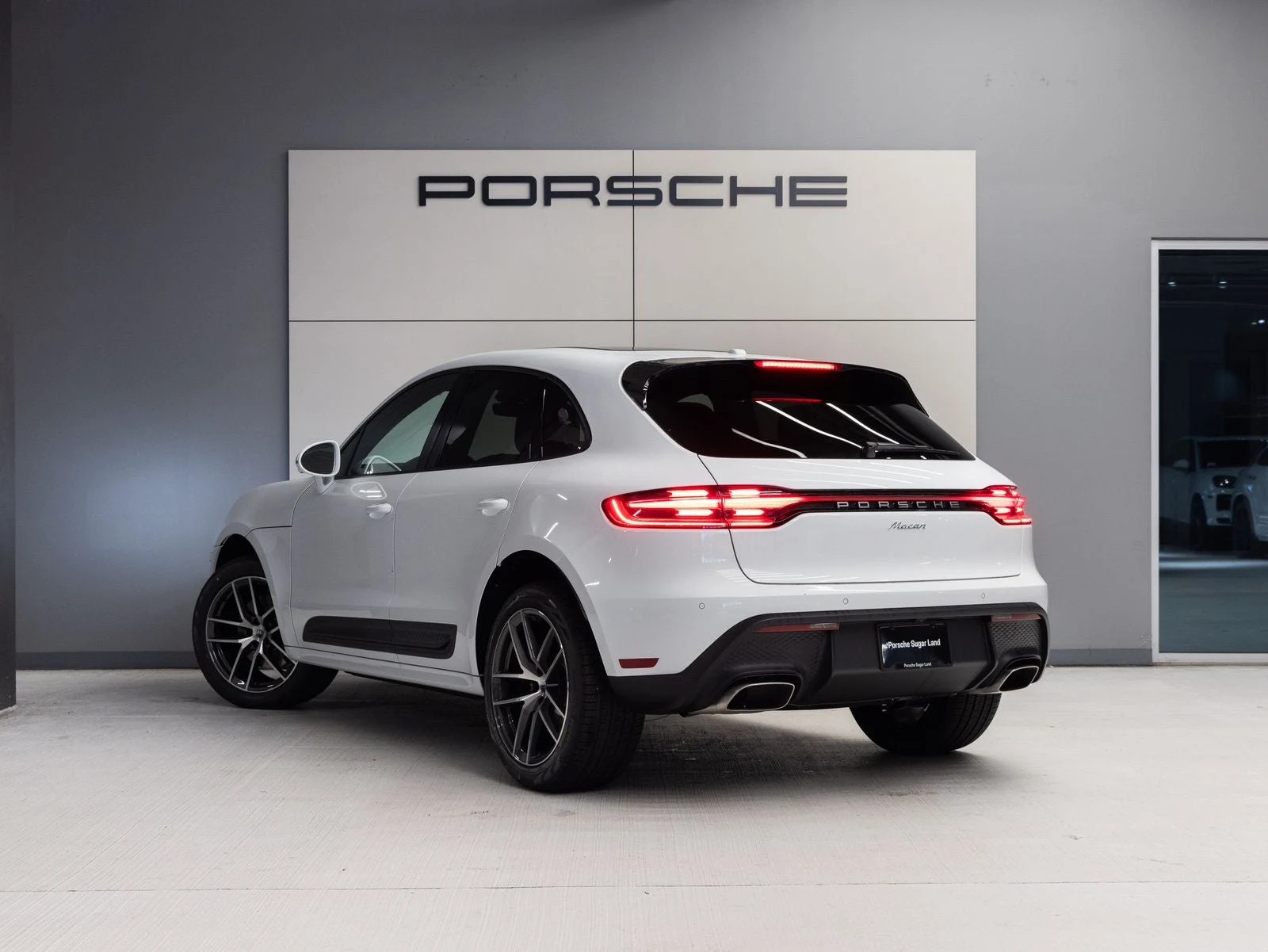 2026 Porsche Macan (95B), 3/20