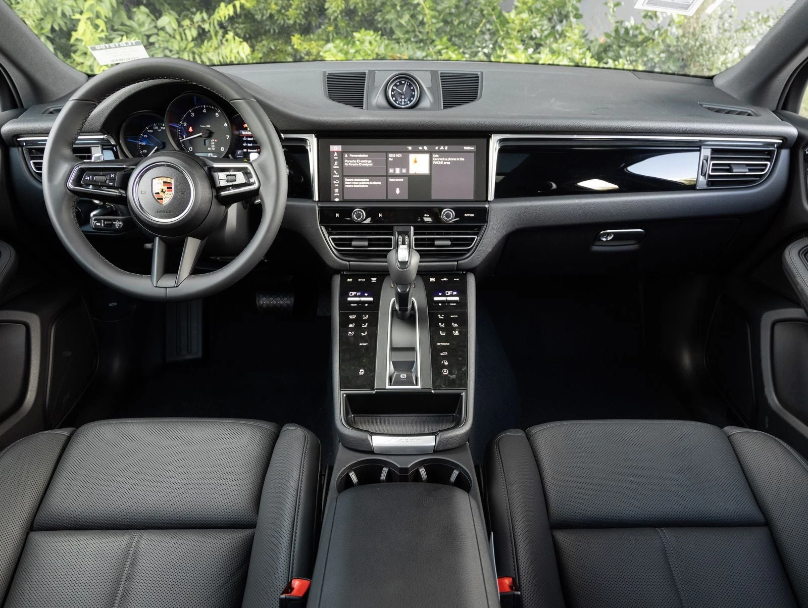 2026 Porsche Macan (95B), 12/20