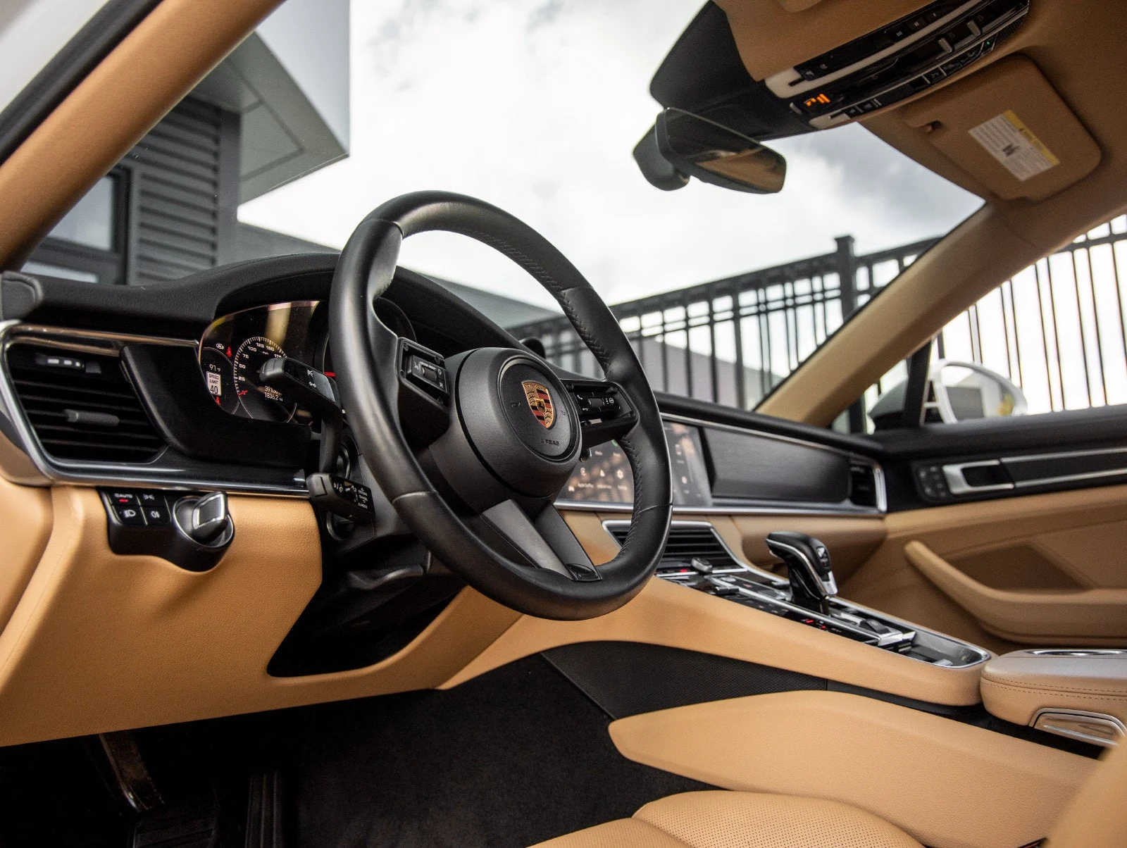2023 Porsche Panamera Platinum Edition (971), 4/20