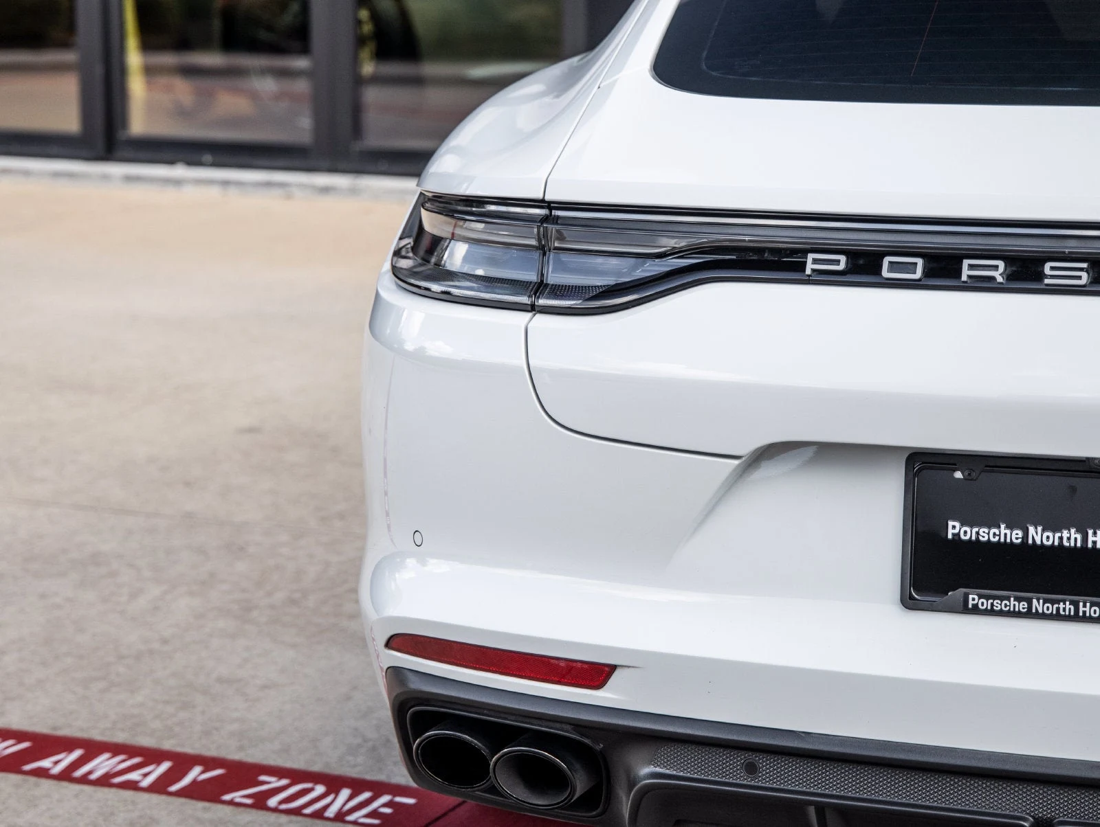 2023 Porsche Panamera Platinum Edition (971), 13/20