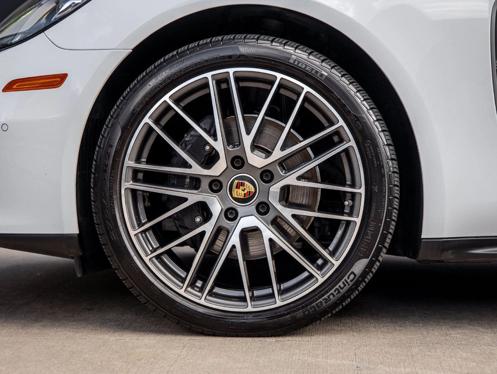 2023 Porsche Panamera Platinum Edition (971), 15/20