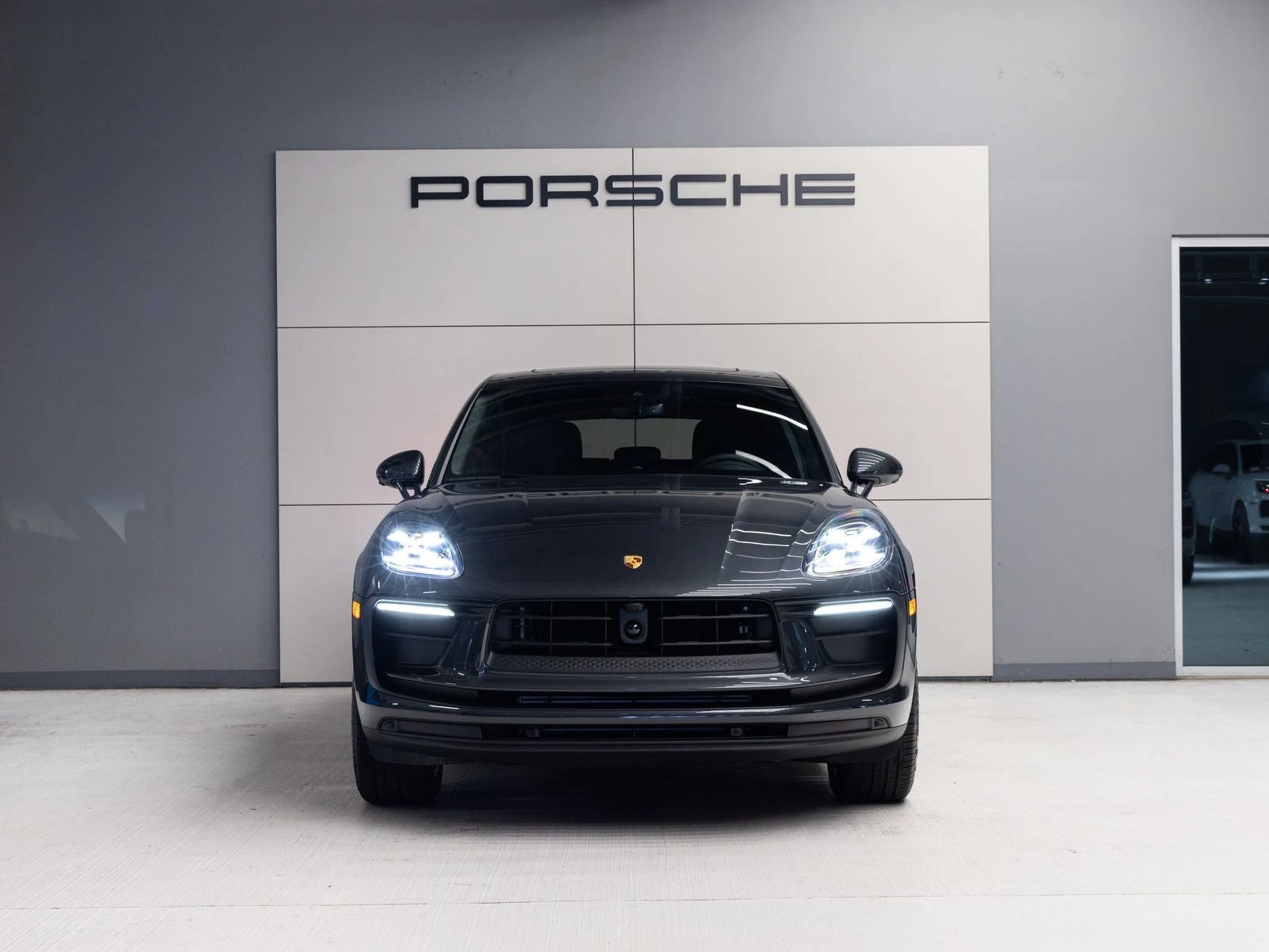 2026 Porsche Macan (95B), 10/20