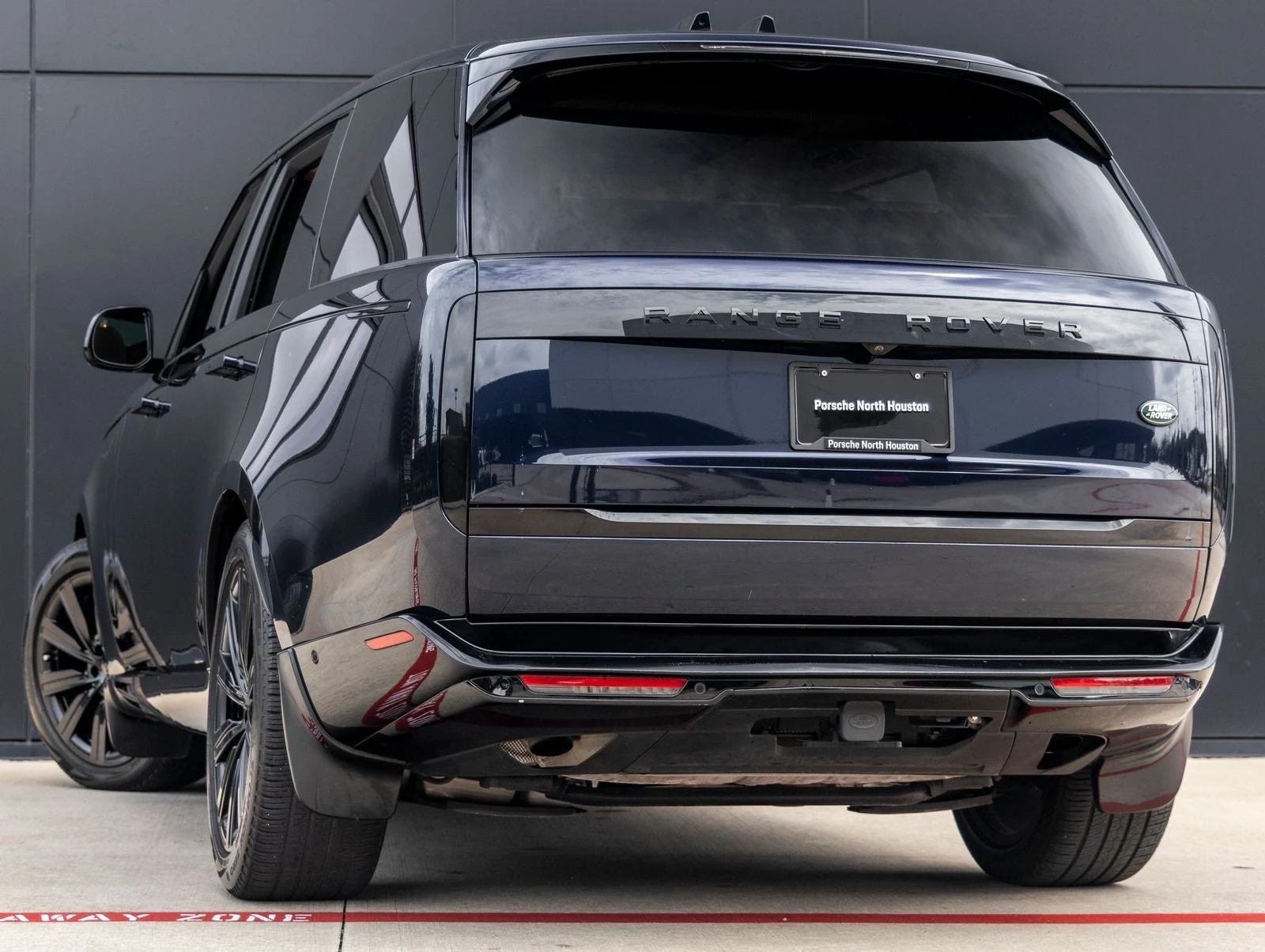 2023 Land Rover Range Rover SE LWB (L460), 6/20