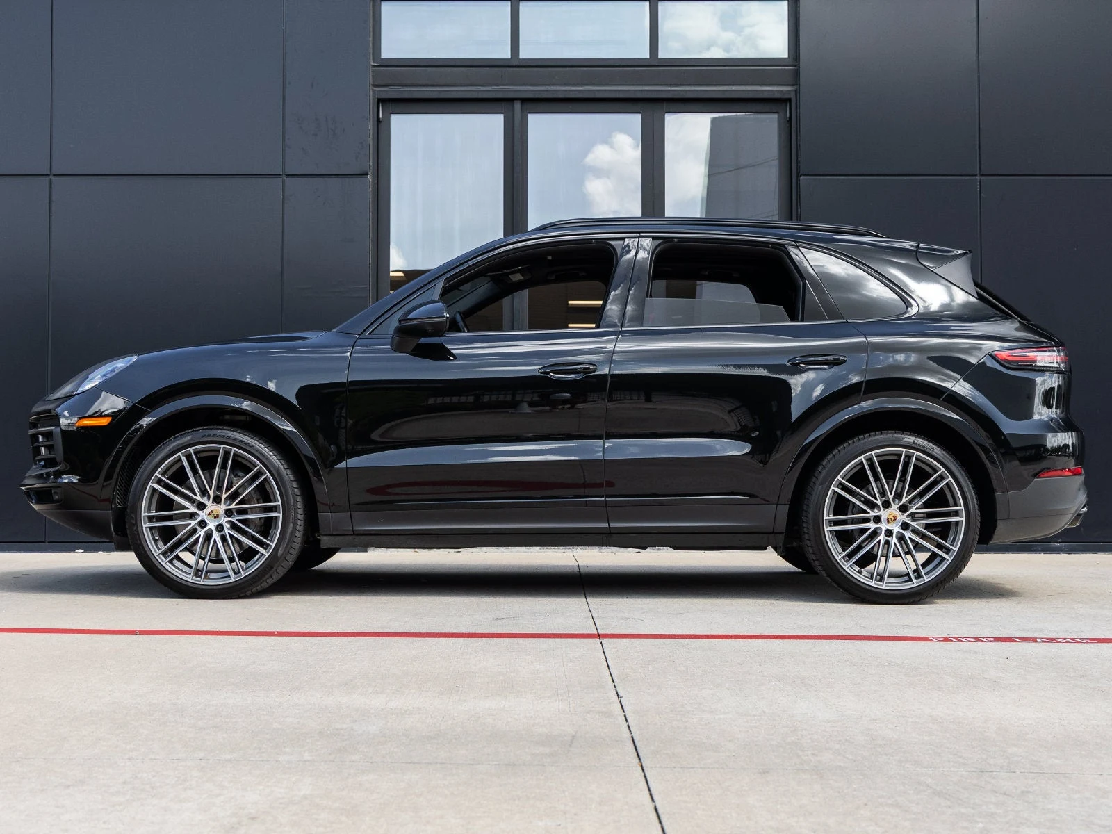 2023 Porsche Cayenne S Platinum Edition (3rd Generation), 2/20