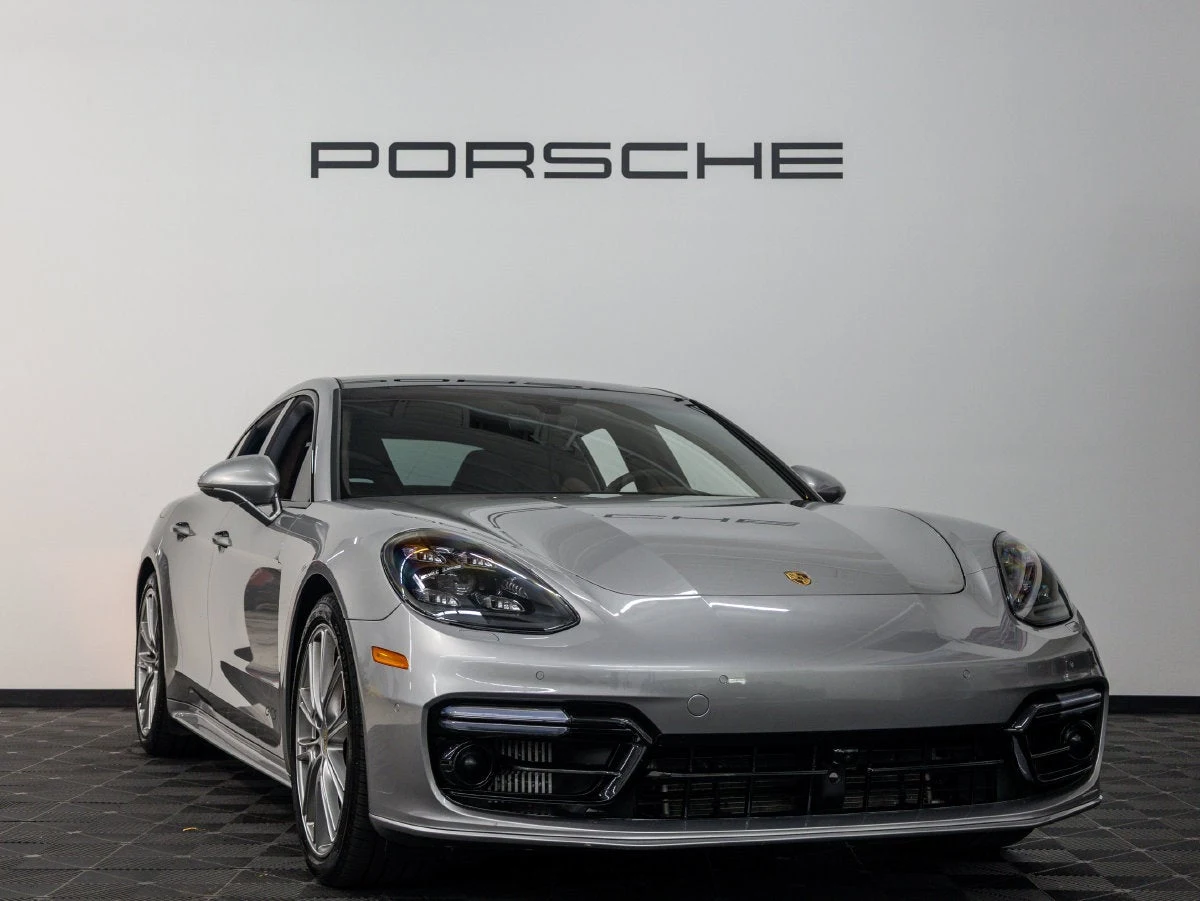 2019 Porsche Panamera GTS (971), 9/20