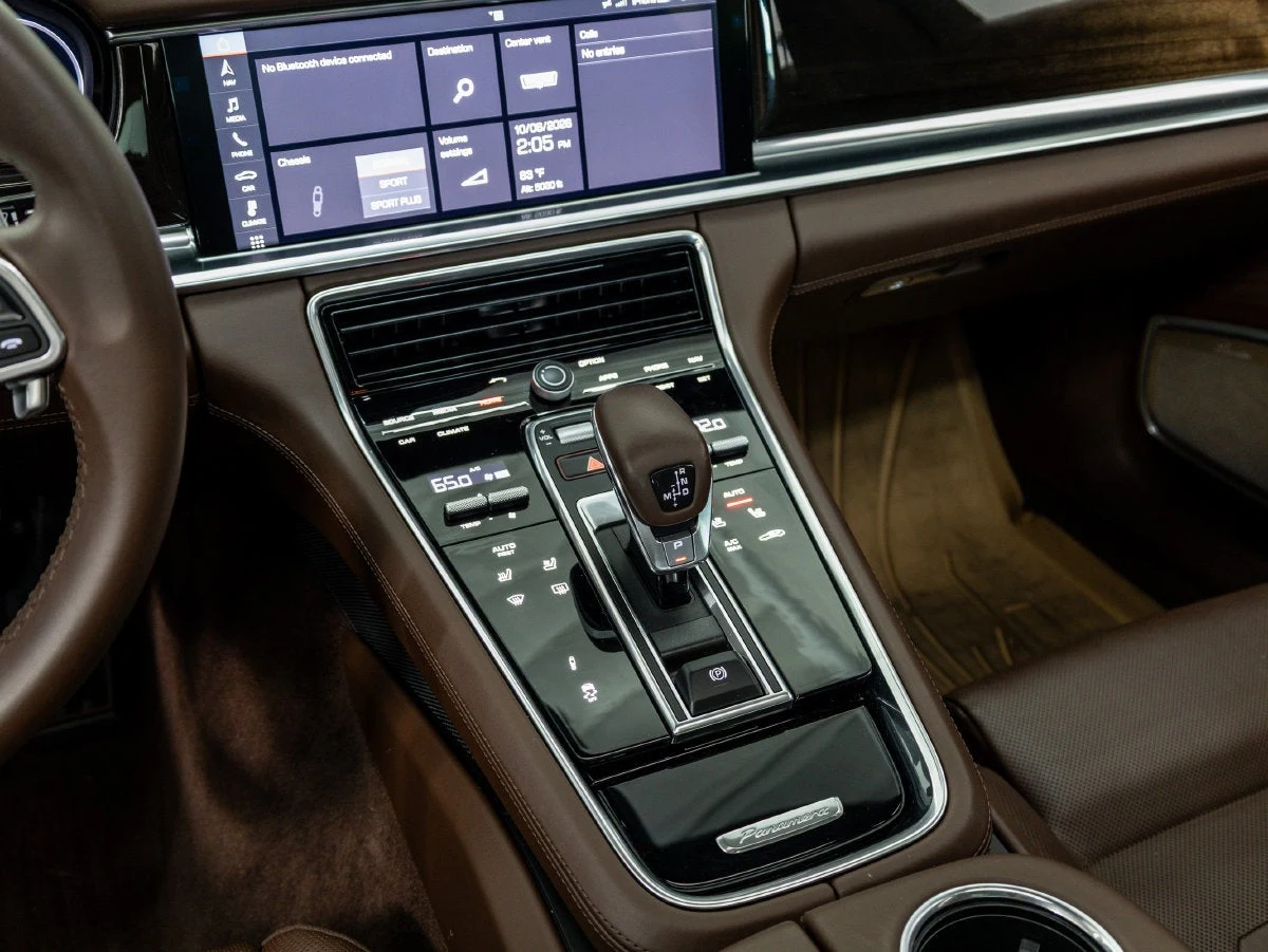 2019 Porsche Panamera GTS (971), 18/20