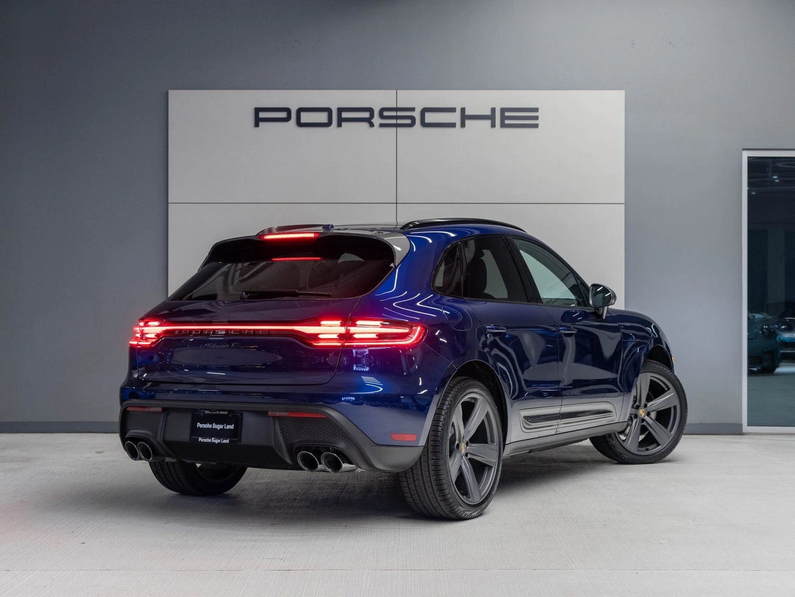 2026 Porsche Macan T (95B), 7/20