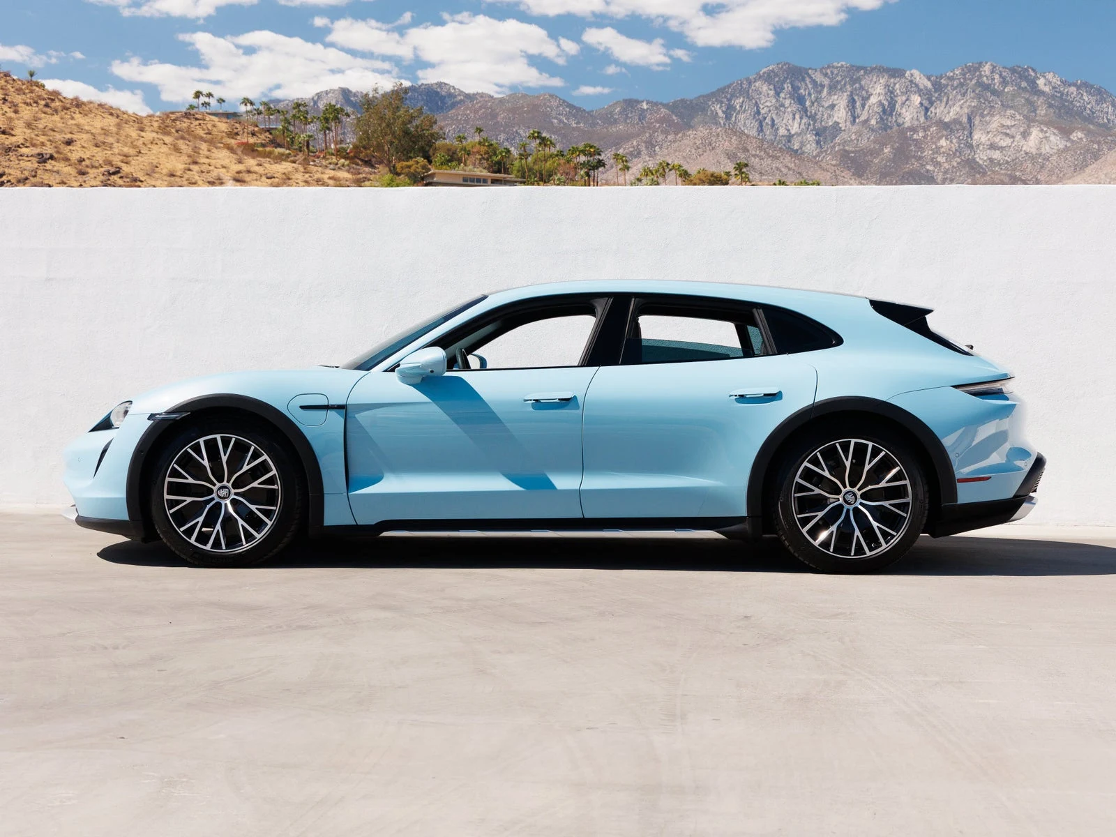 2022 Porsche Taycan 4 Cross Turismo (Original Version), 2/20