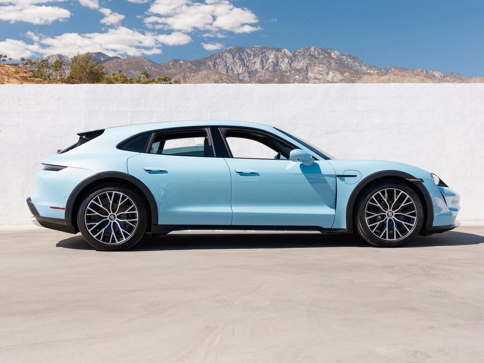 2022 Porsche Taycan 4 Cross Turismo (Original Version), 8/20