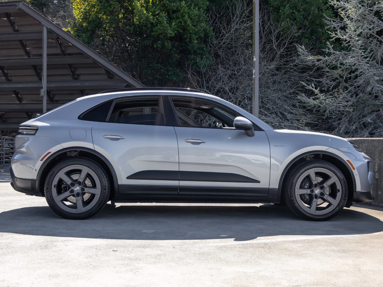 2025 Porsche Macan Electric (XAB), 12/20