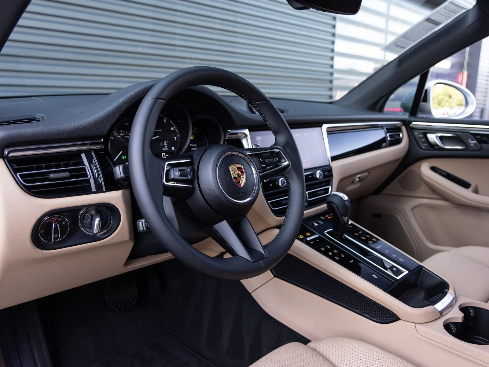 2026 Porsche Macan (95B), 4/20